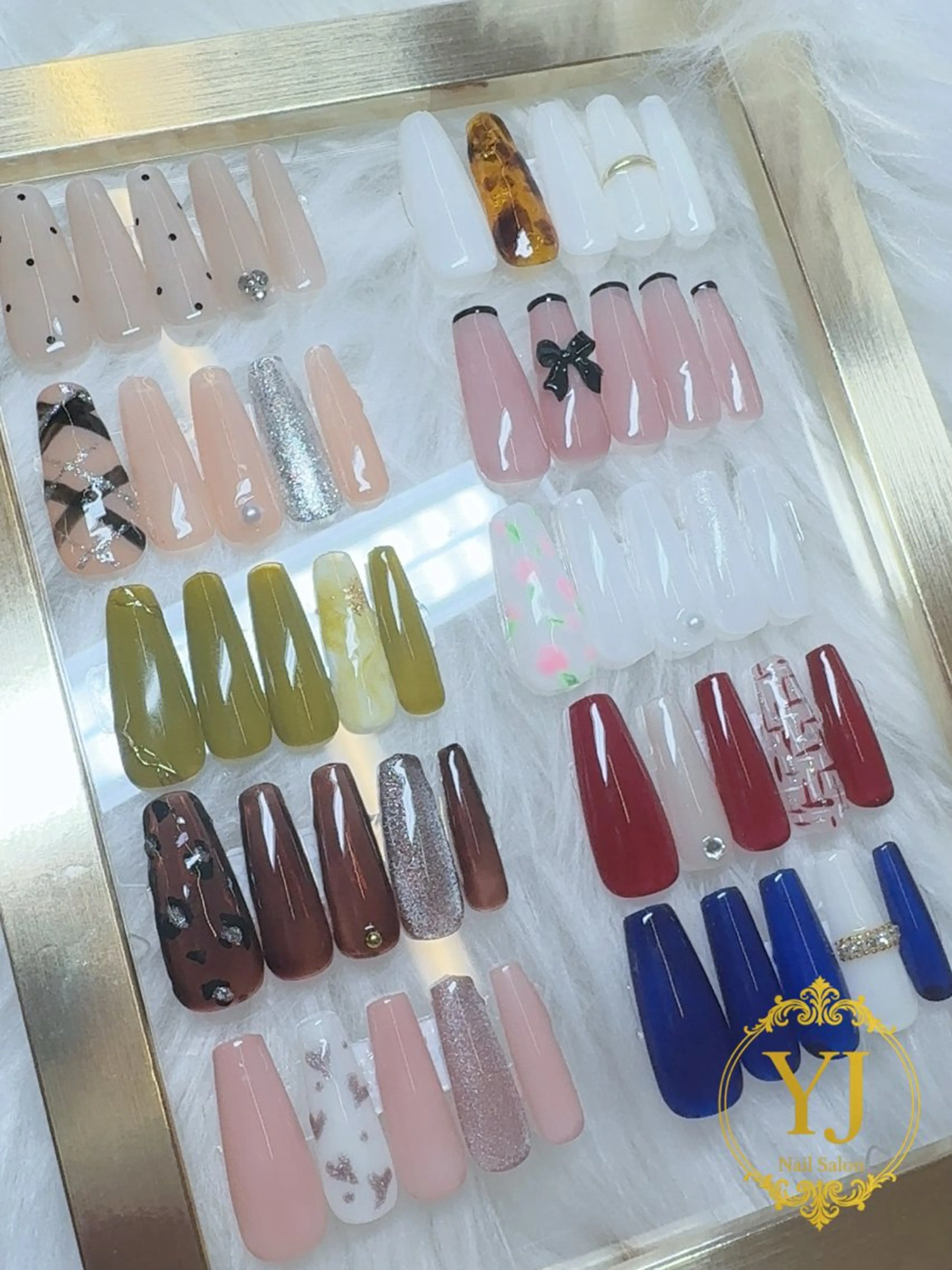 YJ定額デザイン【オフ込み】お得💖 11・12月限定韓国リップ1本プレゼントオープン記念💄🎁甘皮ケア込みの写真