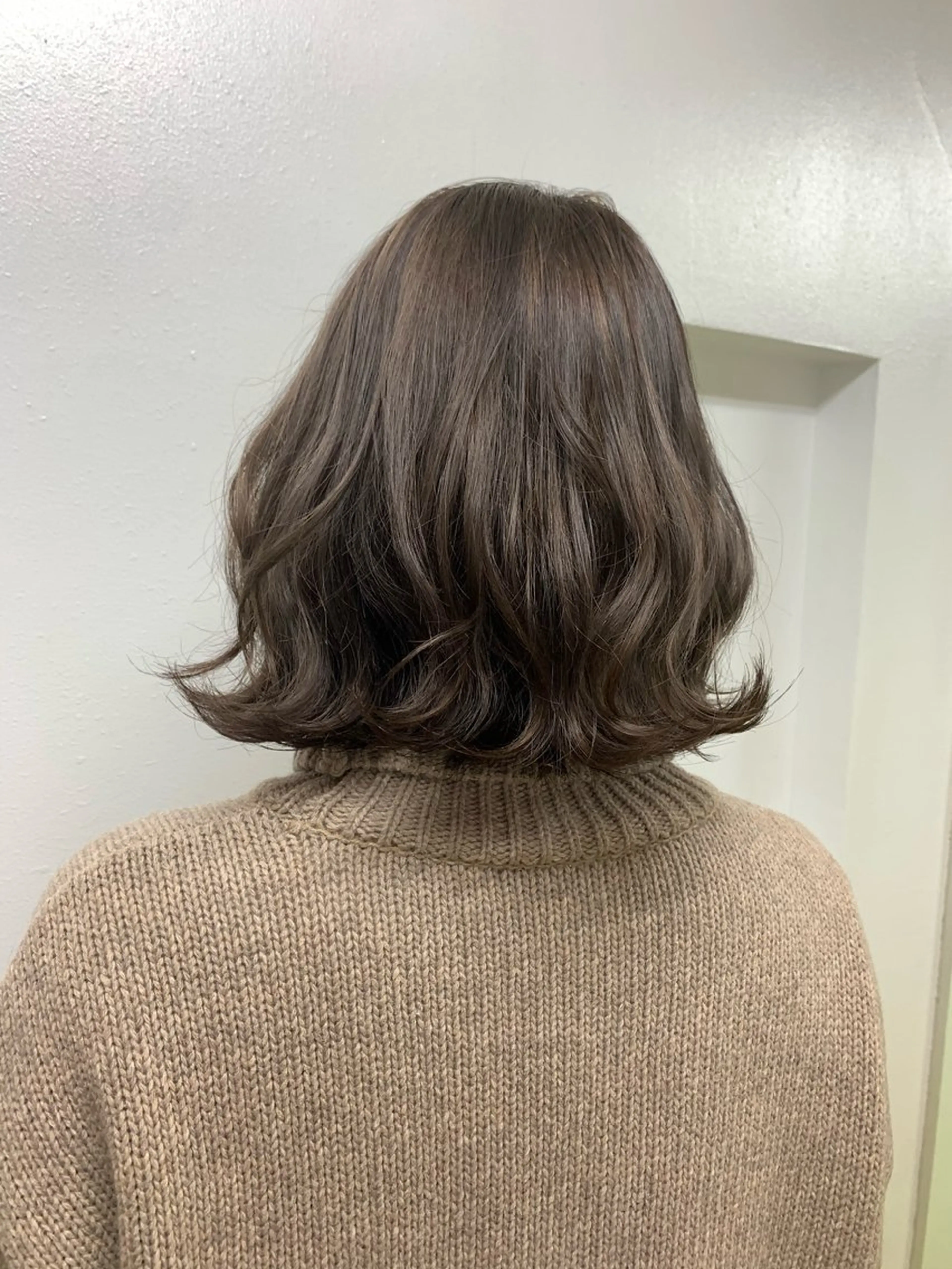 ミディアム カラー ✨美髪🫧ツヤ髪 Miyakaのヘアスタイル