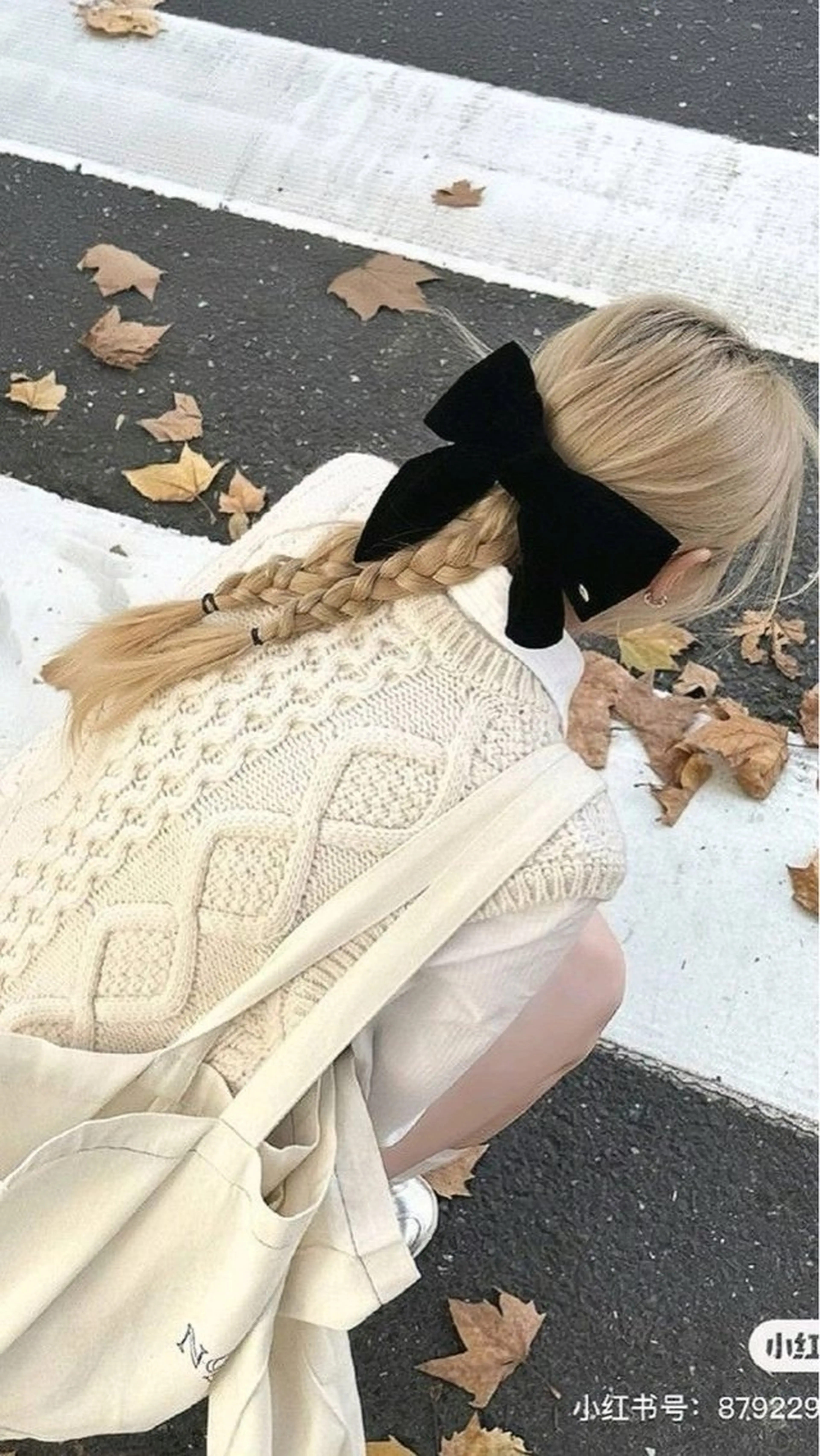 ロング カラー モテ髪💕ハイトーン ベージュ yuriaのヘアスタイル