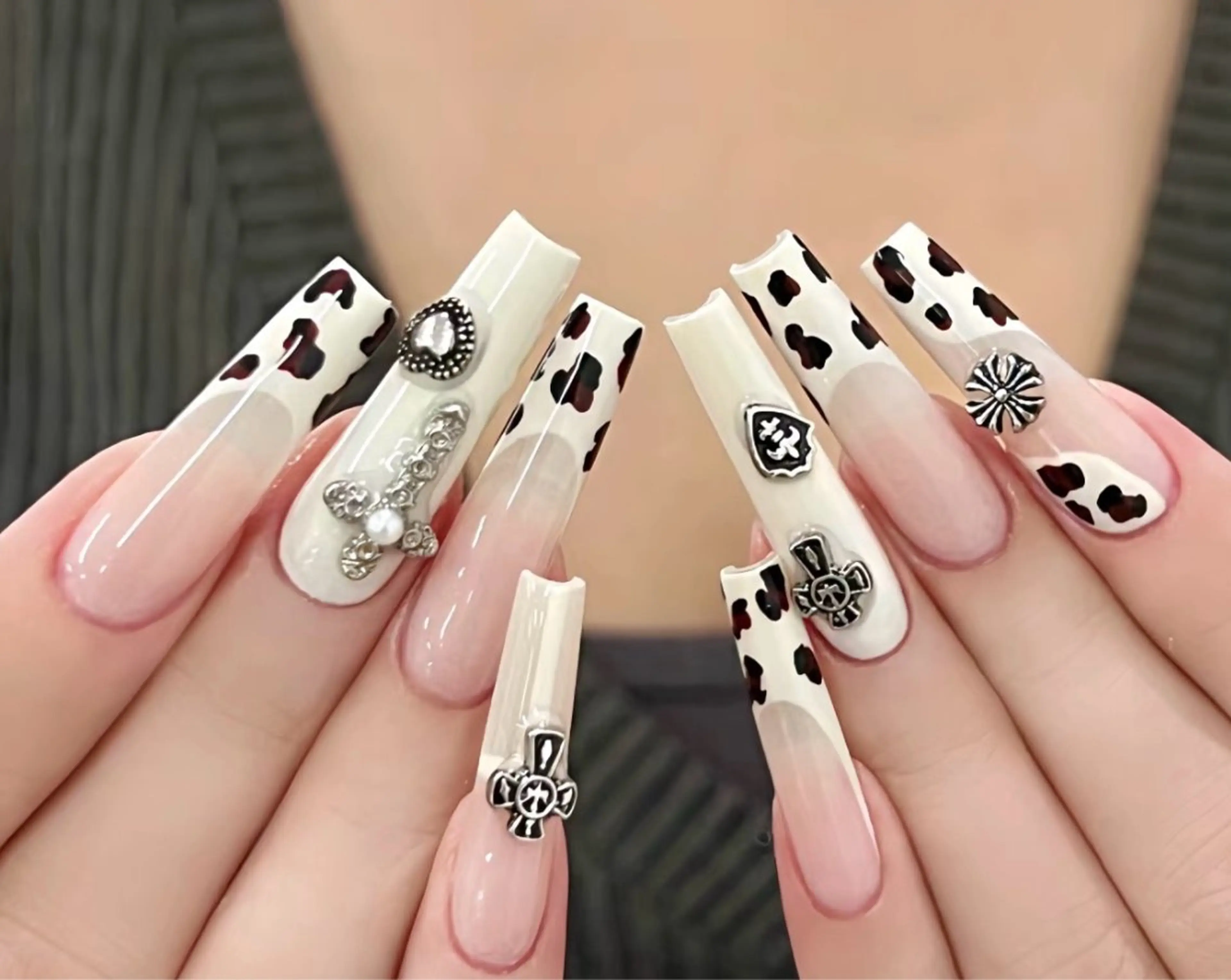 ネイル ハンドネイル ゆりか スカルプ専門店のネイルデザイン