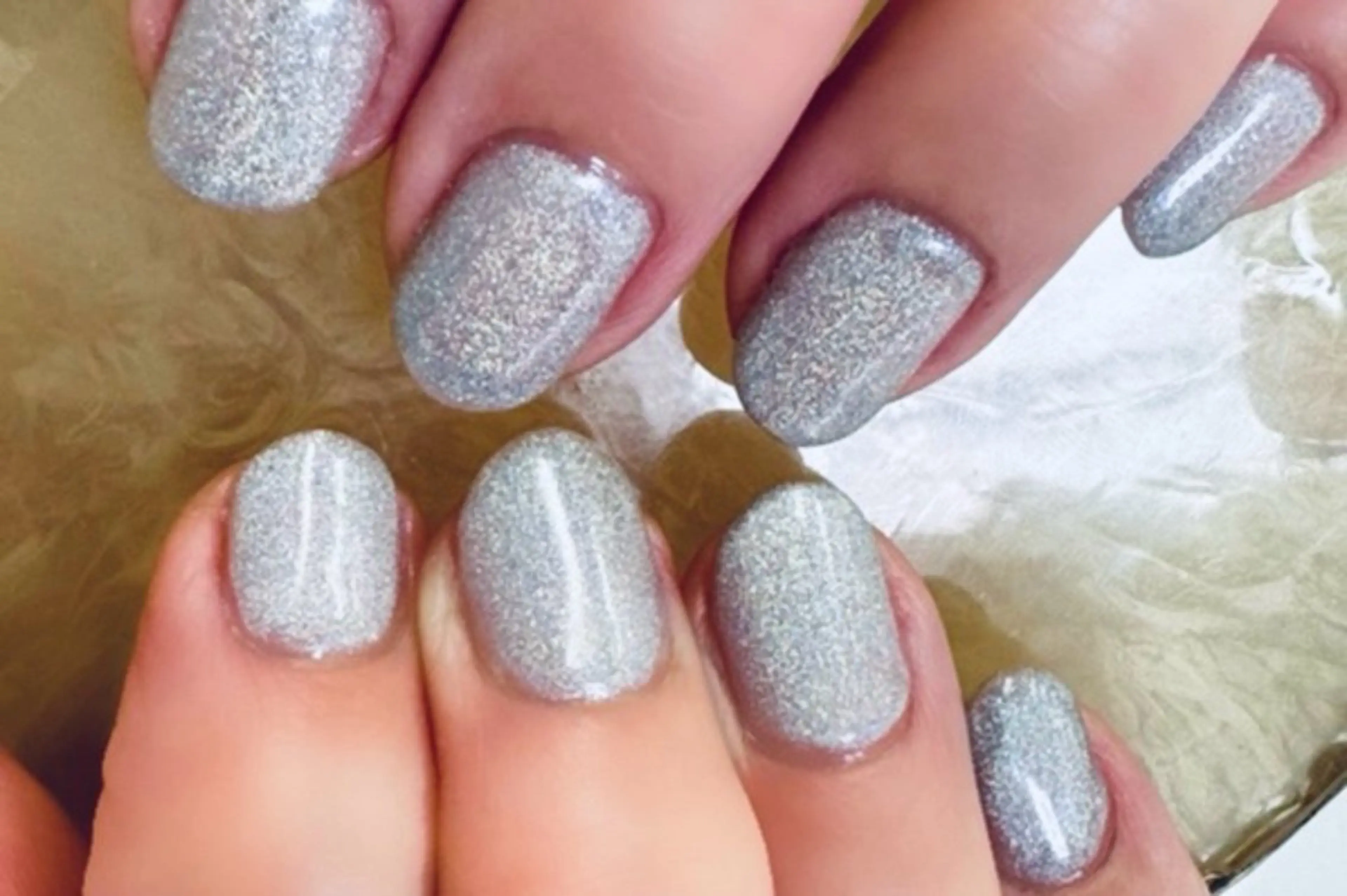 ネイル ジェルネイル マグネットネイル ママリンド　志村坂上店所属・しみ えんのネイルデザイン