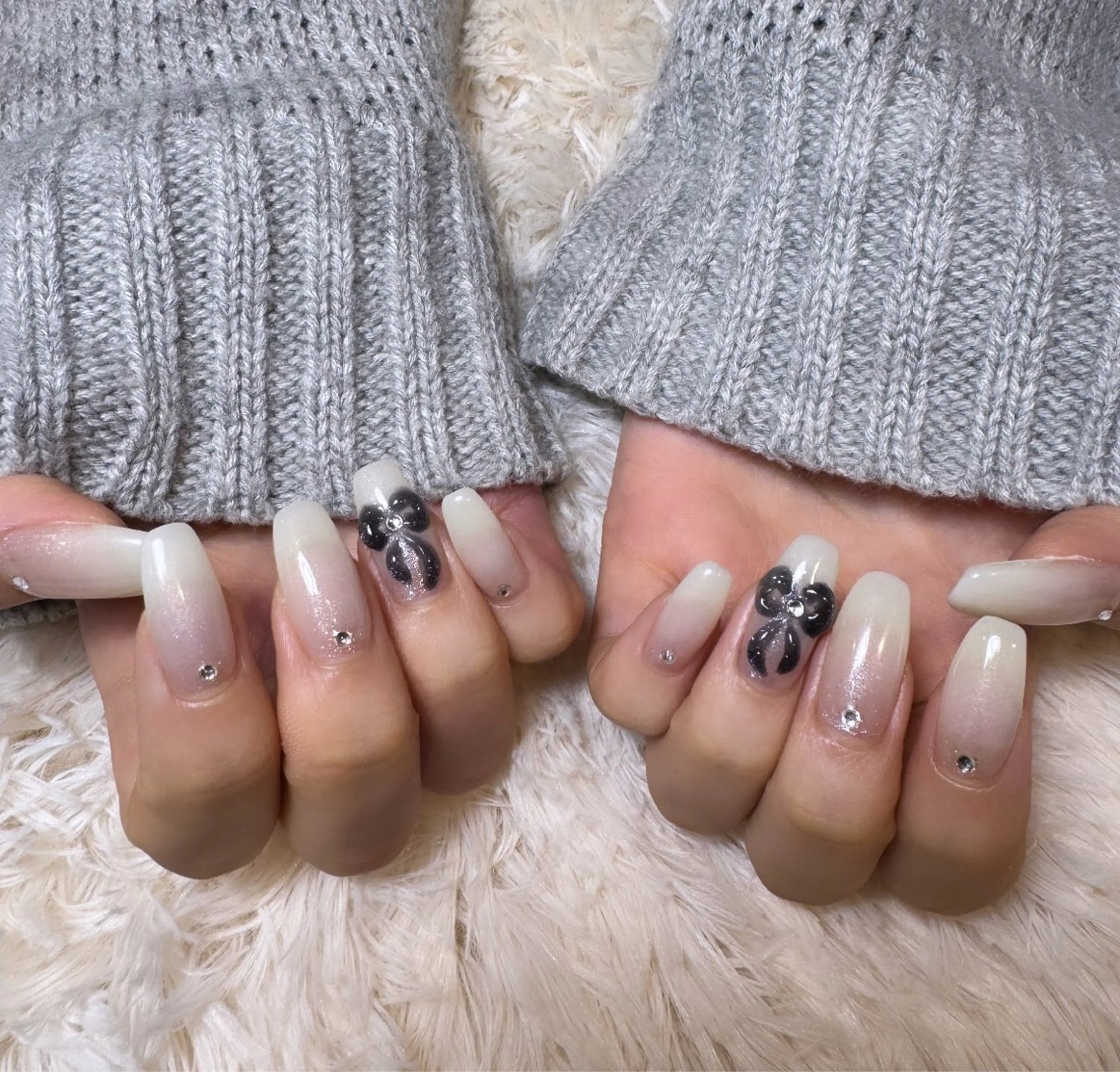 ネイル 嶺叶／ Mine Kanauのネイルデザイン