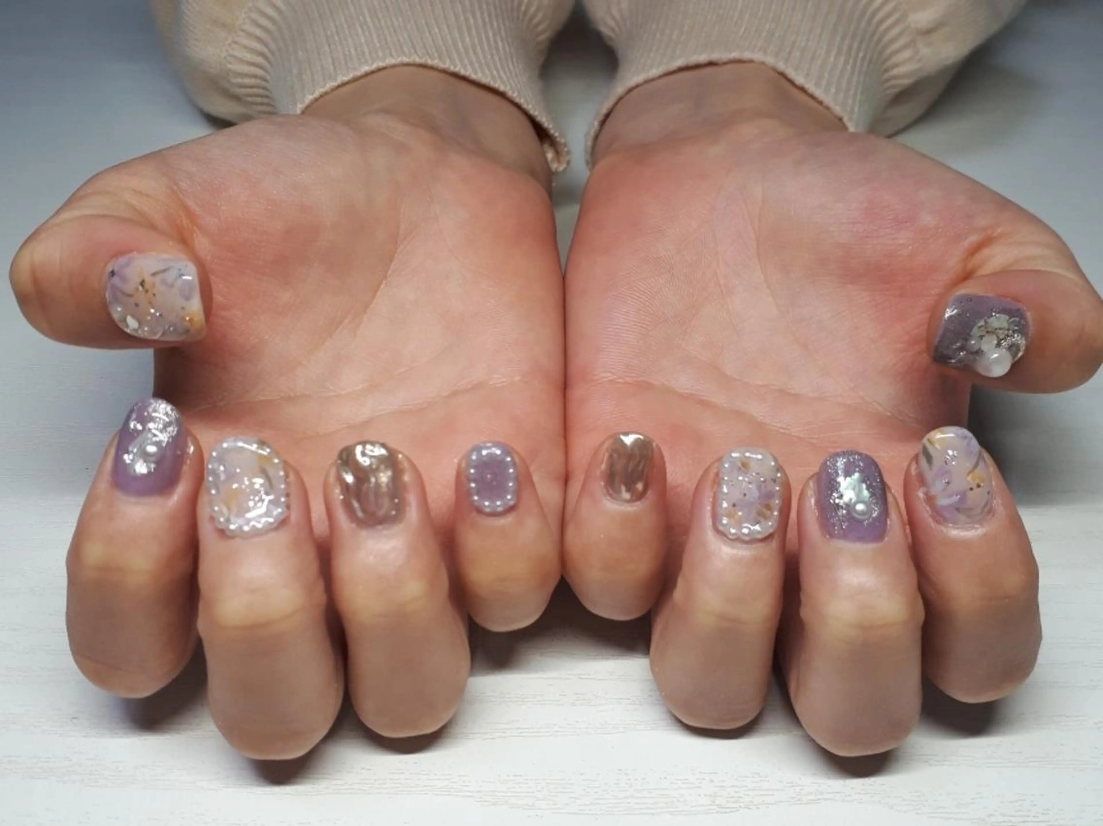 ネイル パープル ひだか あいこのネイルデザイン