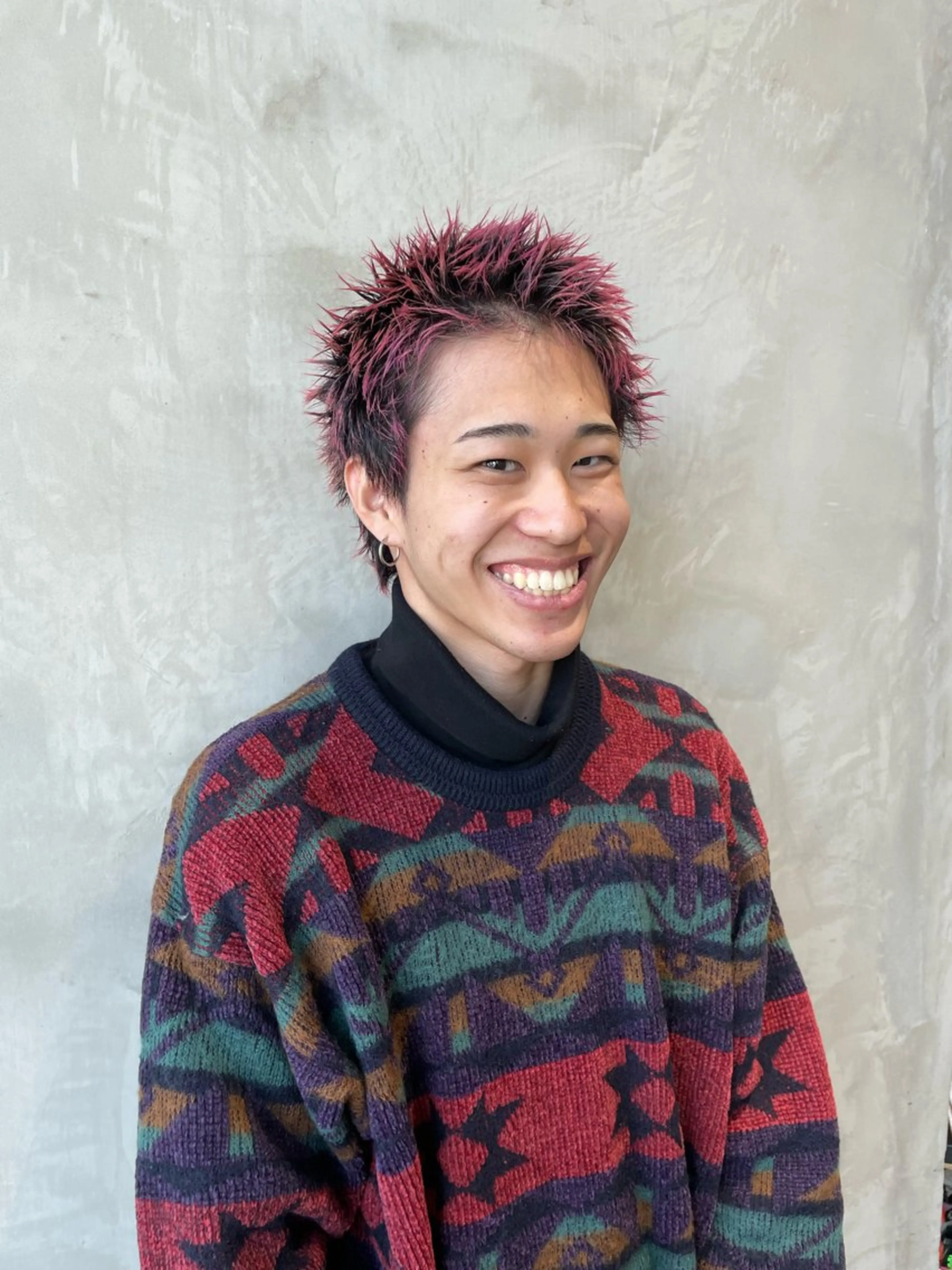 ショート カラー メンズ スパイキーショート ピンクカラー ショートヘア カット ヘアカラー 垢抜けハイトーン☀／ 笑顔の美容師／しゅんのヘアスタイル