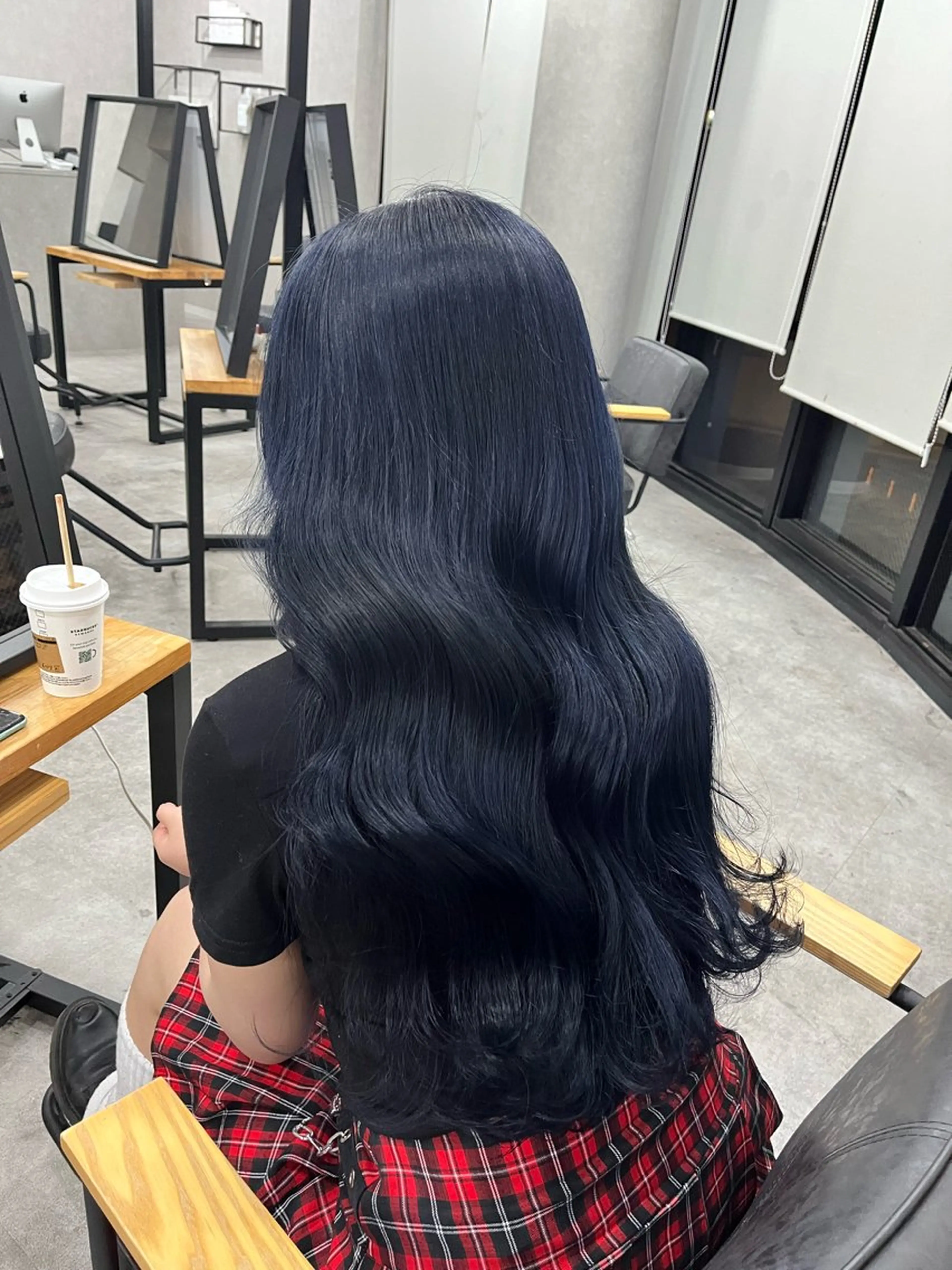 ロング カラー ヘアアレンジ ブロンド ブルーカラー 梅田トレンドレイヤー RISA🎀💕のヘアスタイル