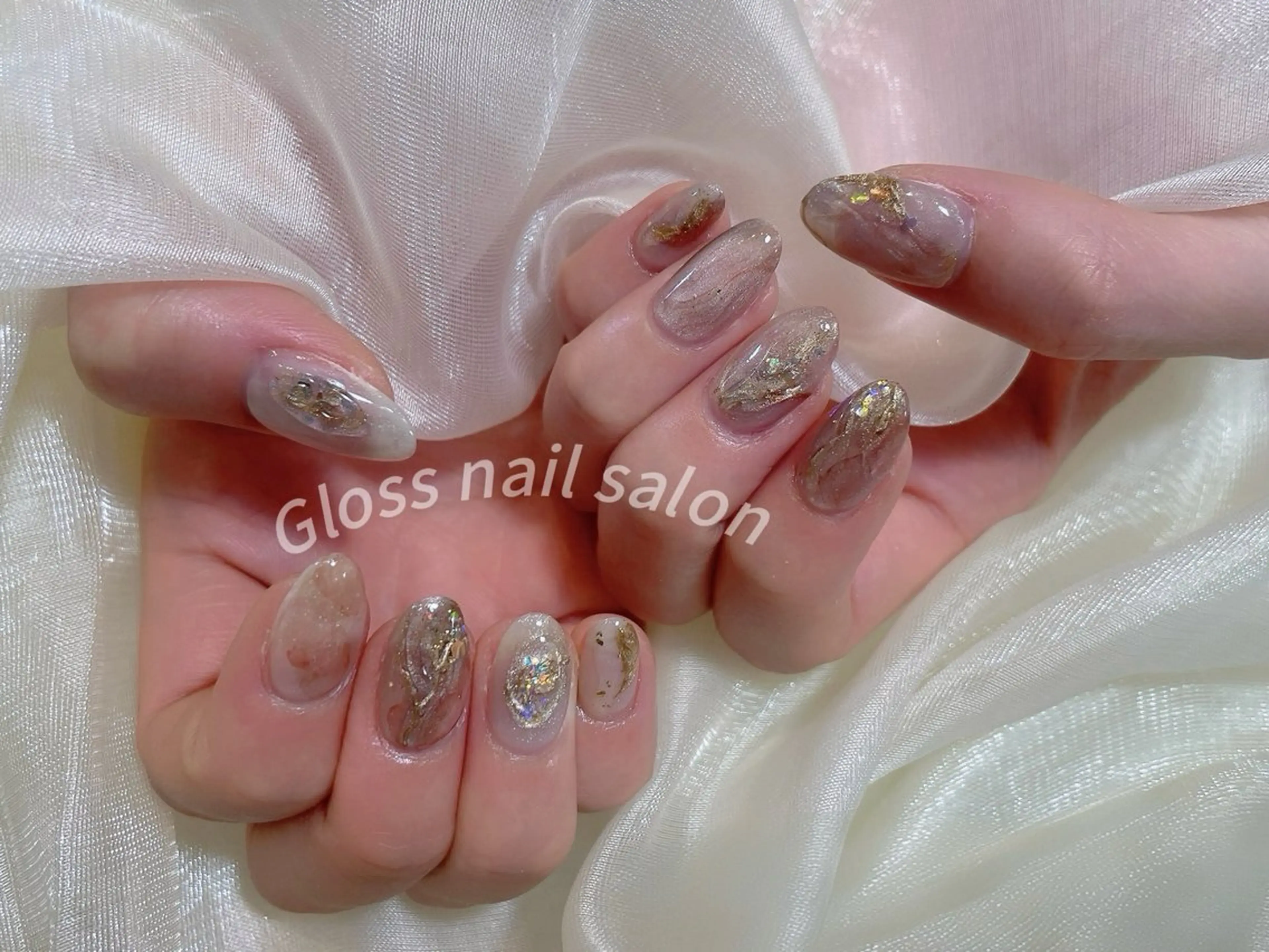 ネイル Gloss nail 💅yuna✨のネイルデザイン