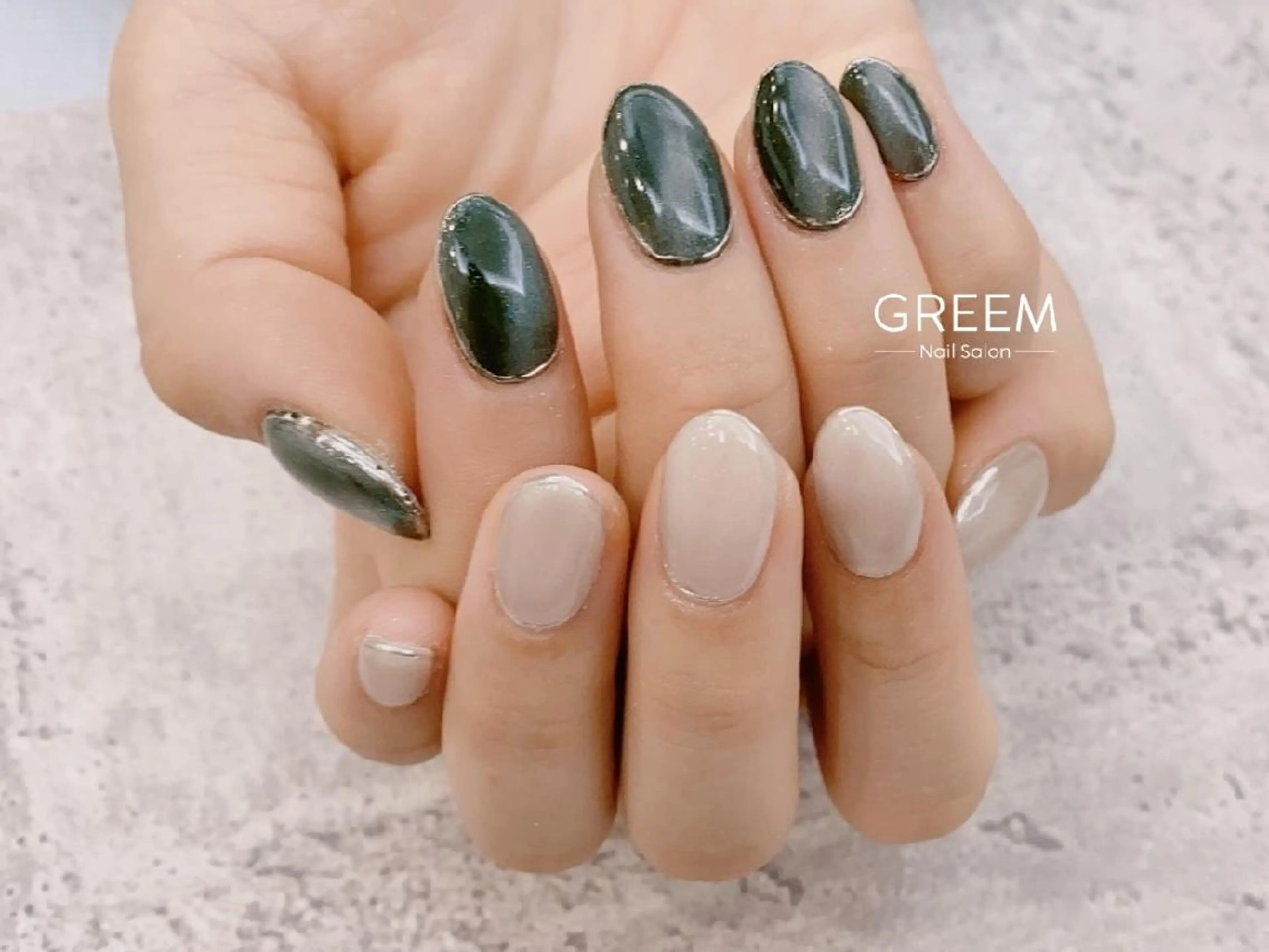 ネイル ジェルネイル キラキラネイル マグネットネイル ミラーネイル ニュアンスネイル GREEM グリームのネイルデザイン