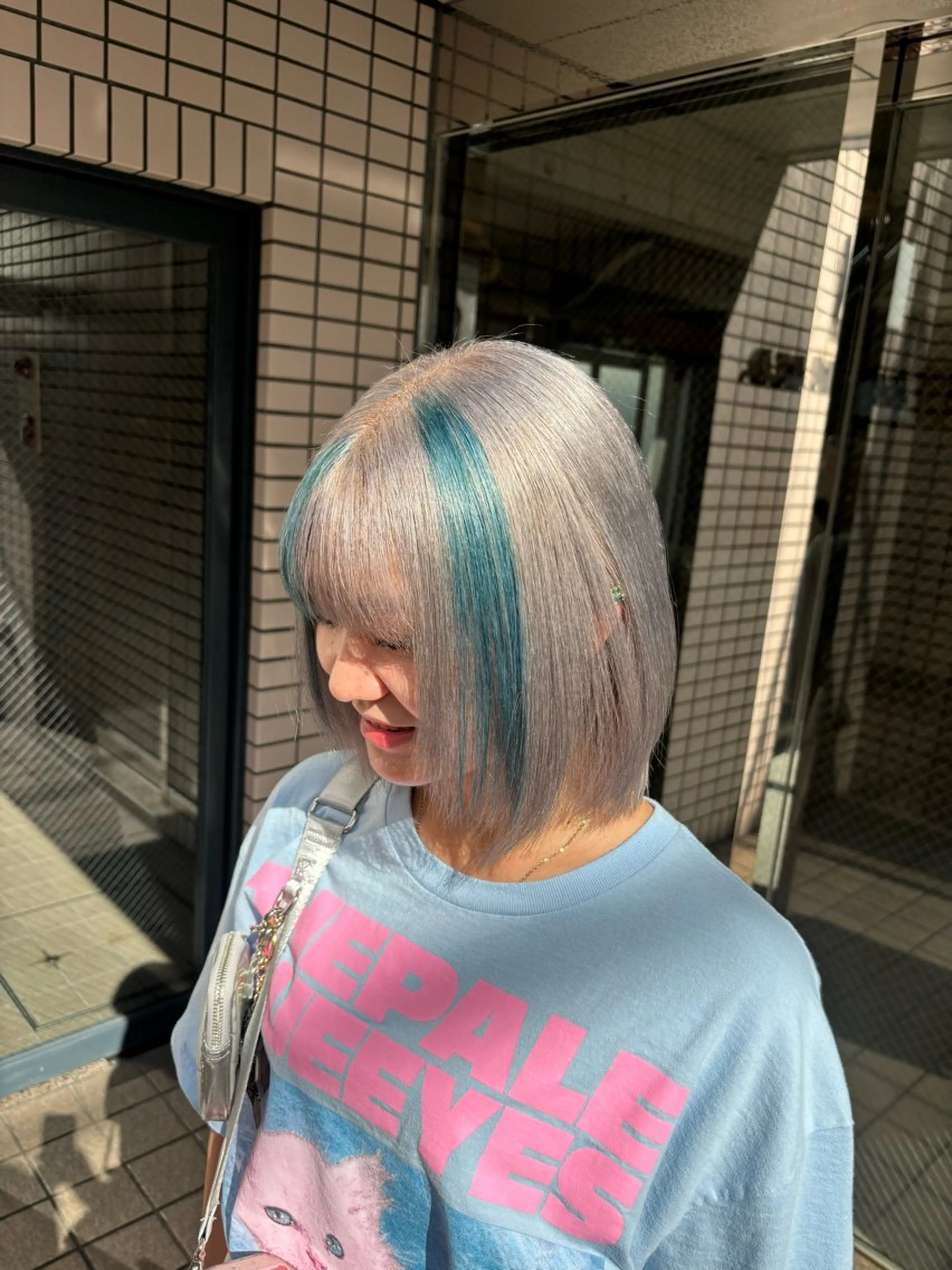 ミディアム カラー ヘアアレンジ ヘアカラー トリートメント 派手髪/ハイトーン RIN🩵ྀིのヘアスタイル