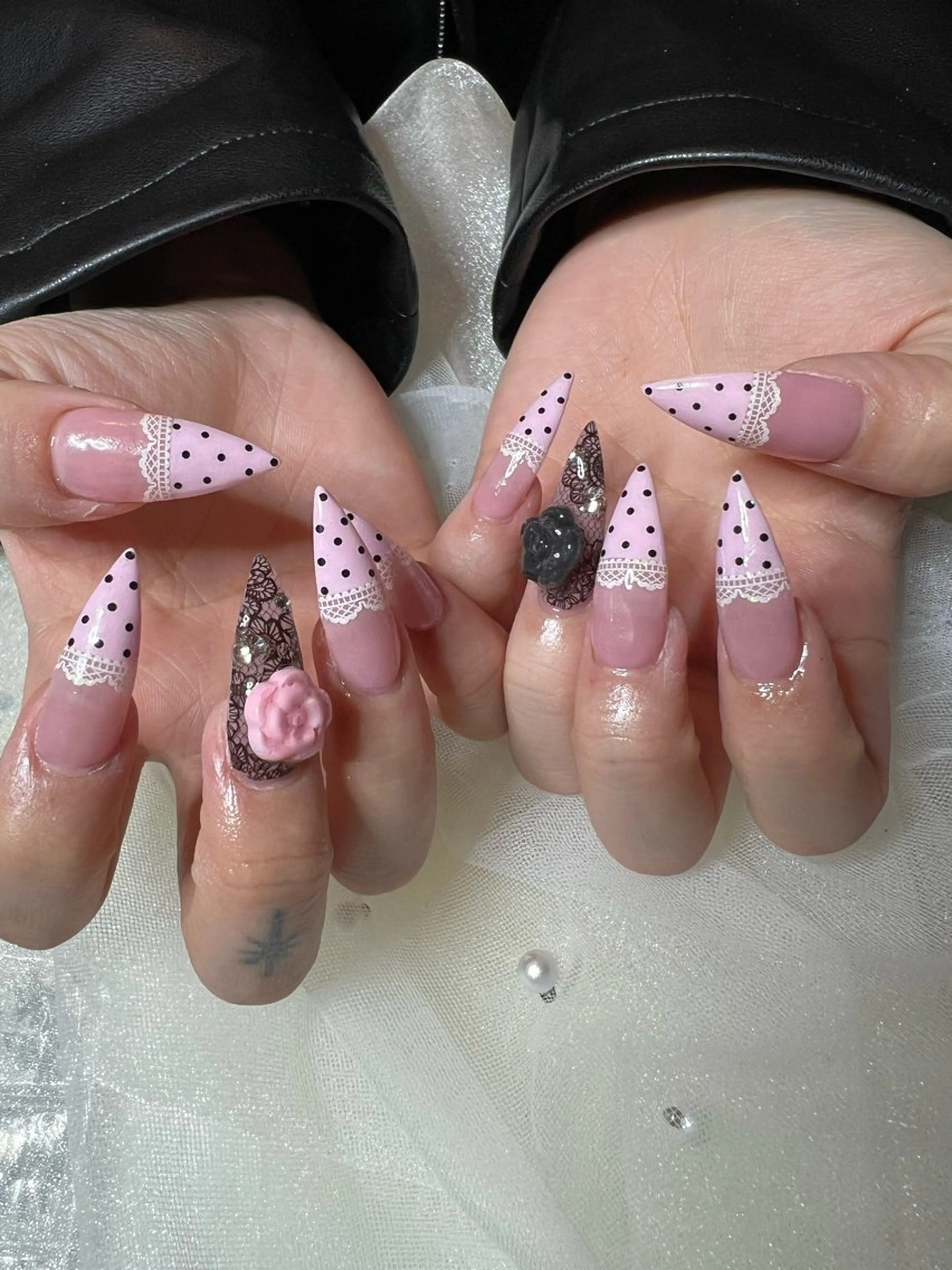 ネイル ハンドネイル 星 亜也加のネイルデザイン