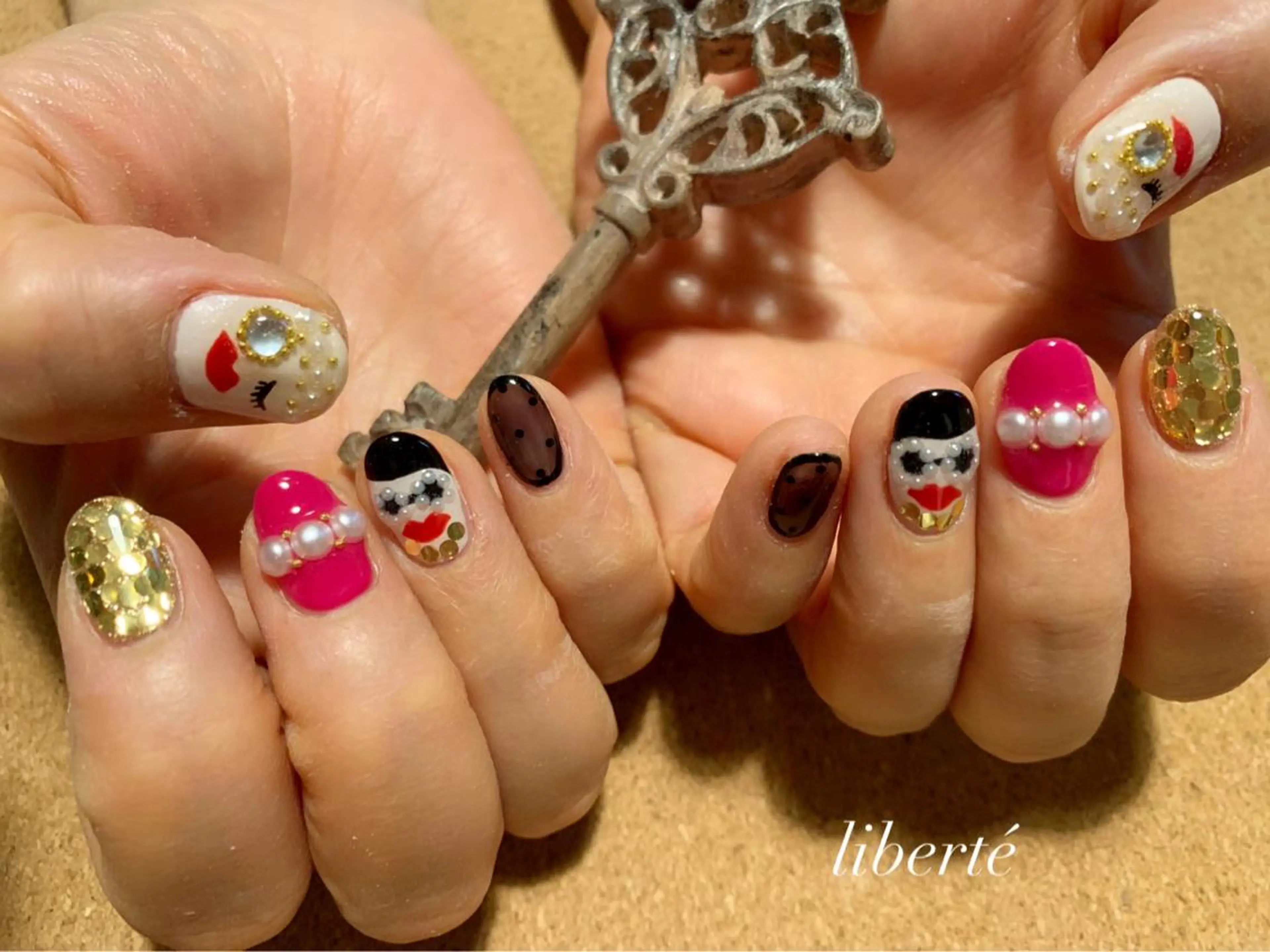 ネイル liberté (リベルテ)のネイルデザイン