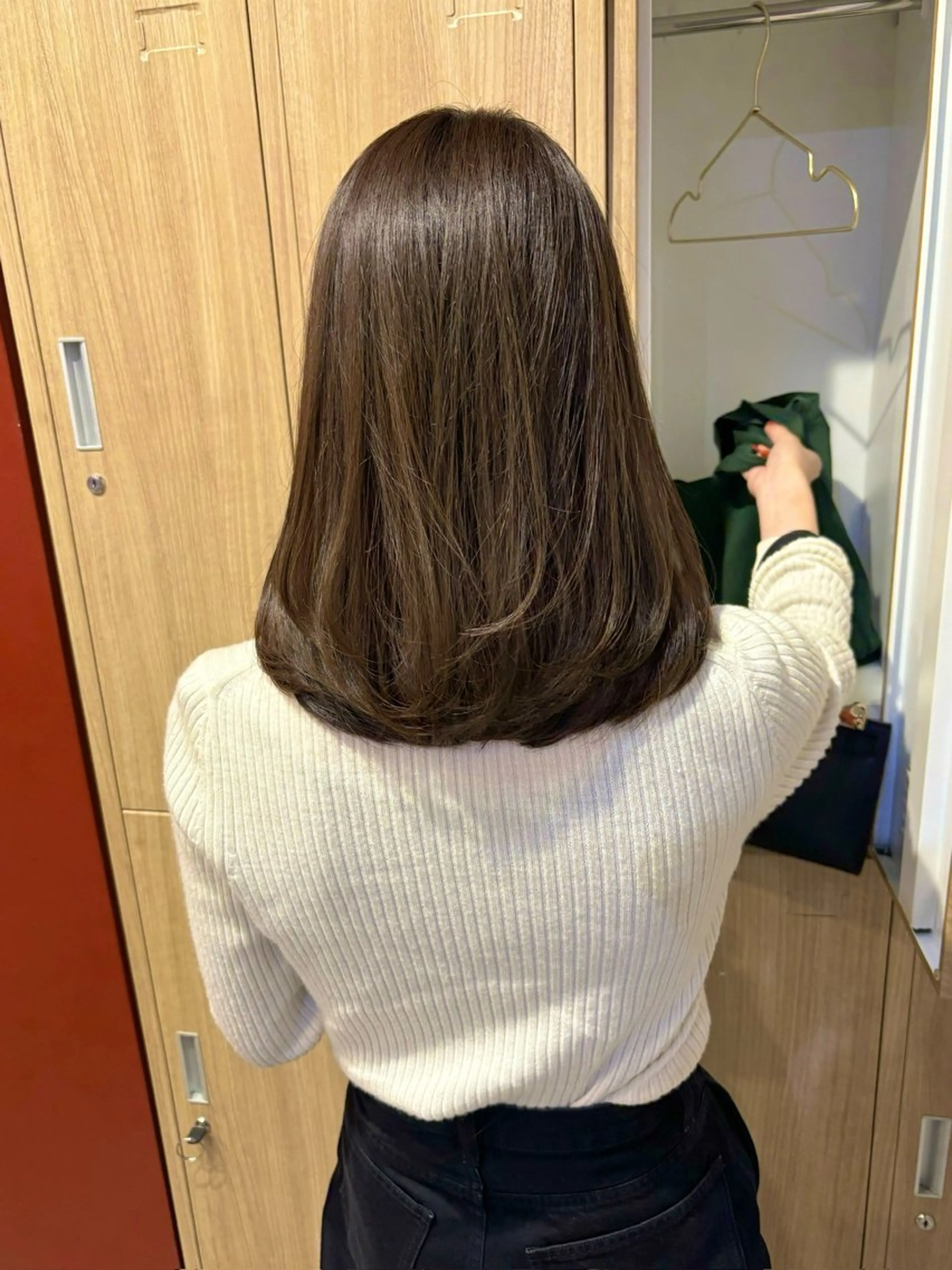 ミディアム LOREN＋透明感 オリーブhirokoのヘアスタイル