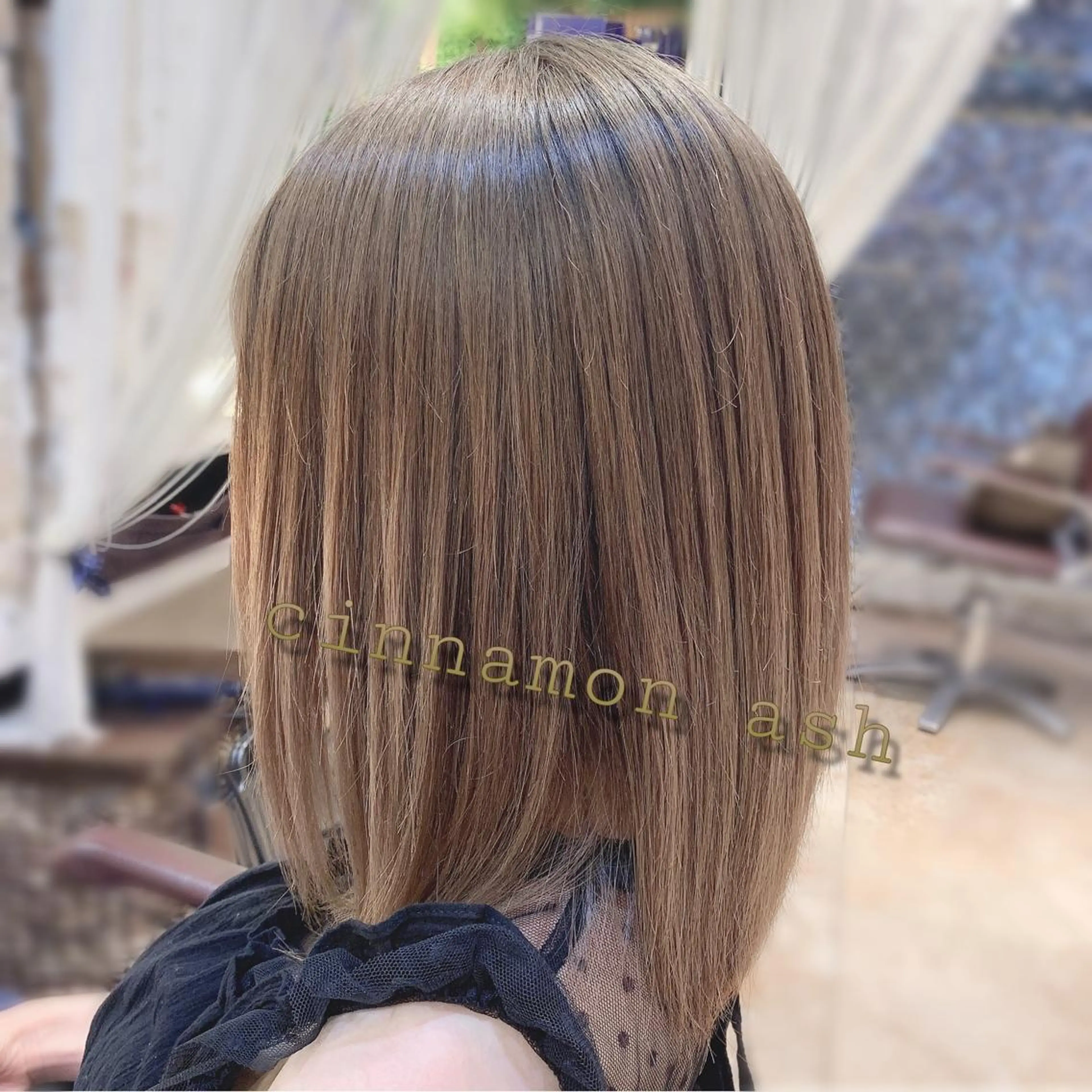 ミディアム カラー ヘアアレンジ SALOWIN Frente店所属・個室で似合わせ好印象 🧡外山弥千代のヘアスタイル