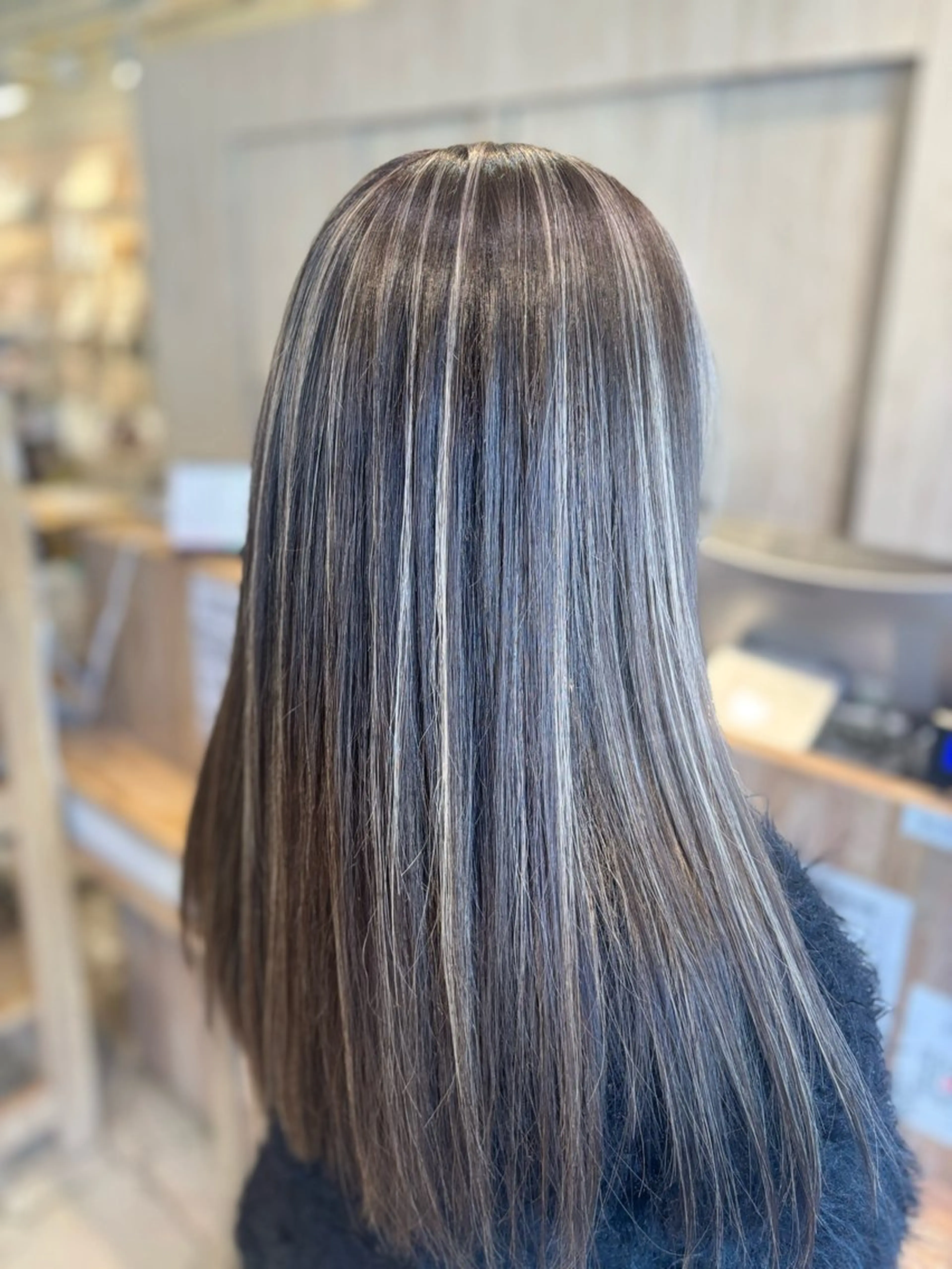 ロング カラー ヘアーリゾートクランプ所属・ロング/レイヤー/ ショートボブ/YUIのヘアスタイル