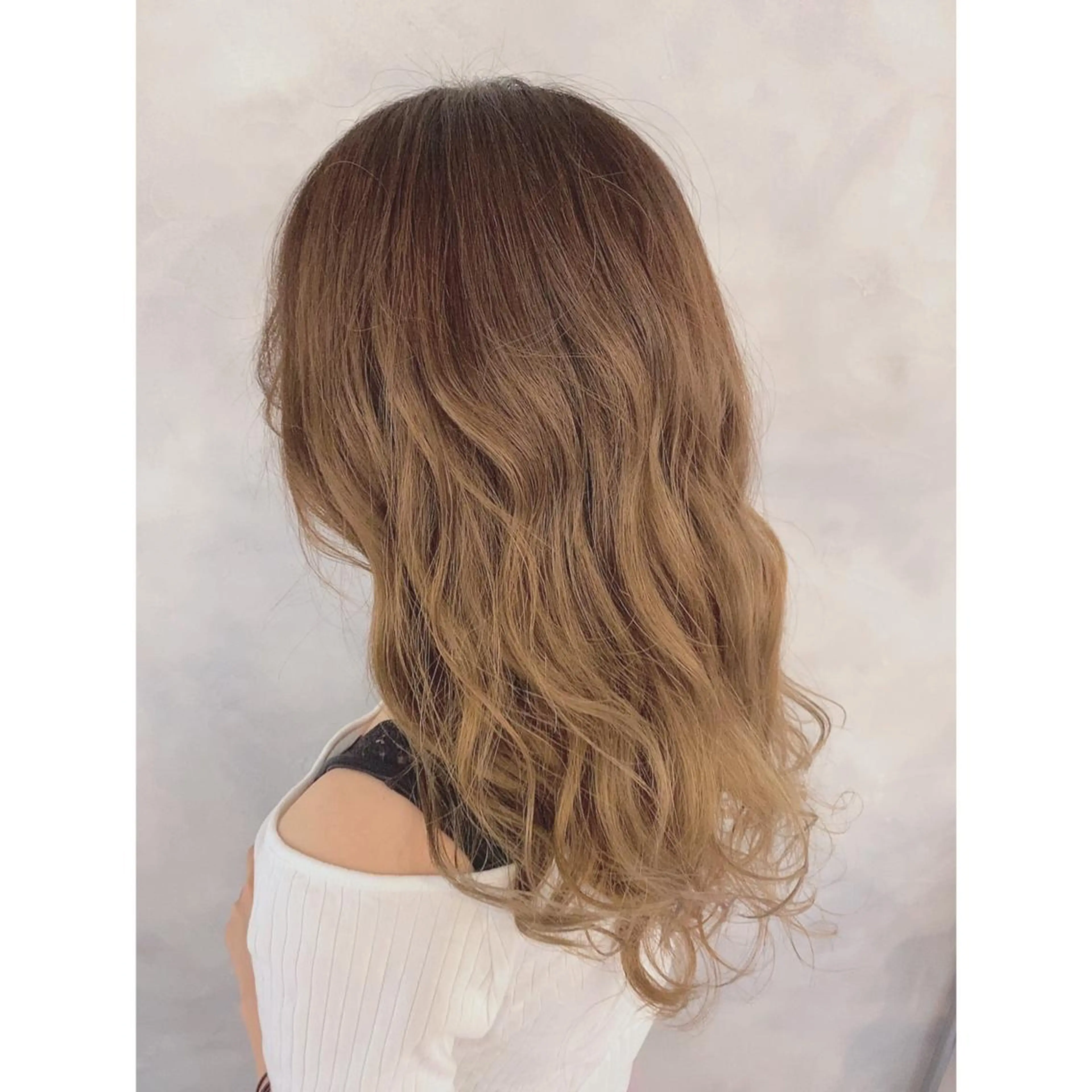 ロング ヘアカラー 田上 (たのうえ)のヘアスタイル