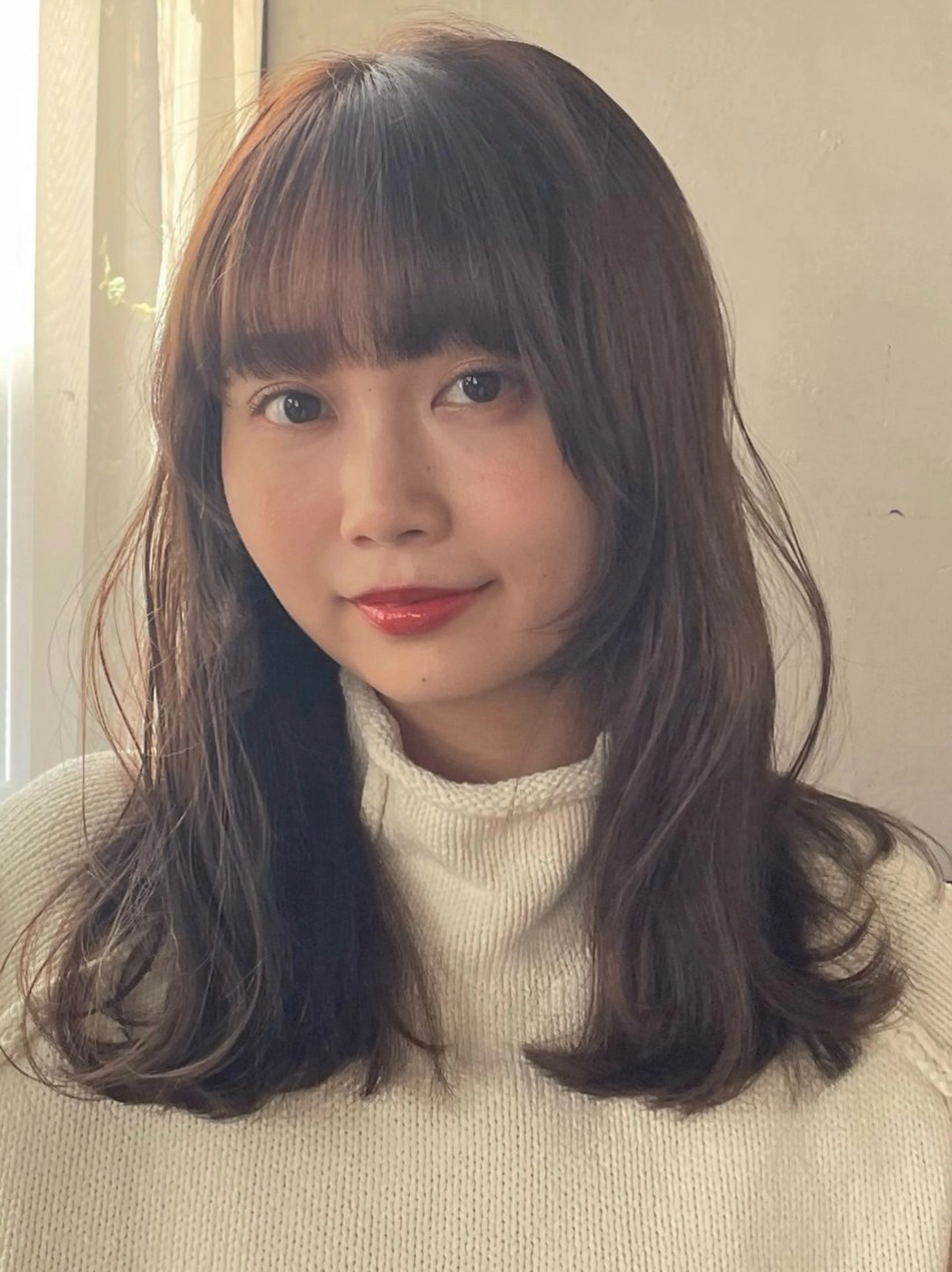 セミロング 髪質改善 似合わせカット ヘアカラー ♥️透明感×抜け感 ベージュ/佑珠♥️のヘアスタイル