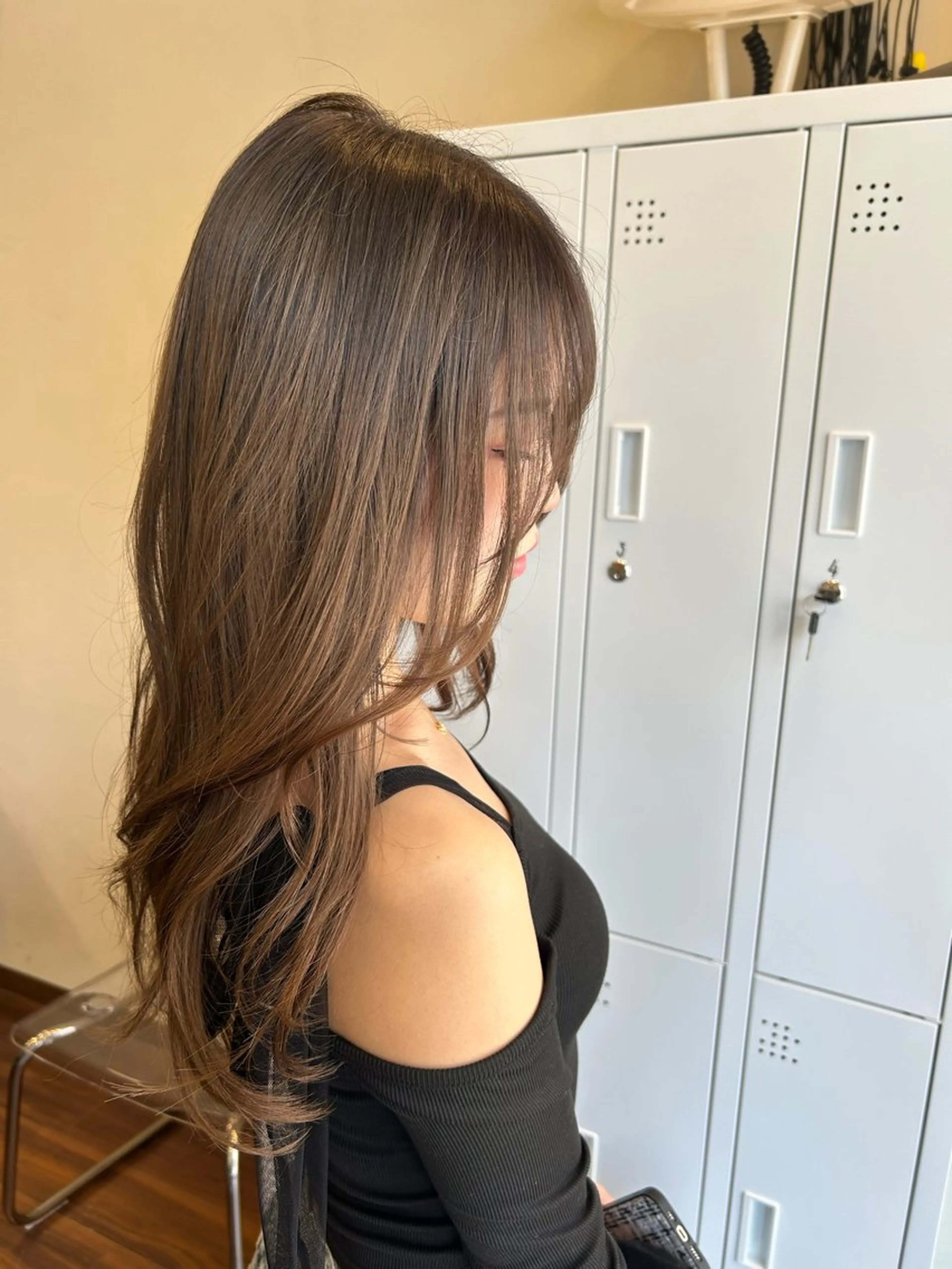 ロング カラー ヘアカラー トリートメント 🦋髪質改善🦋 眞井琴美のヘアスタイル