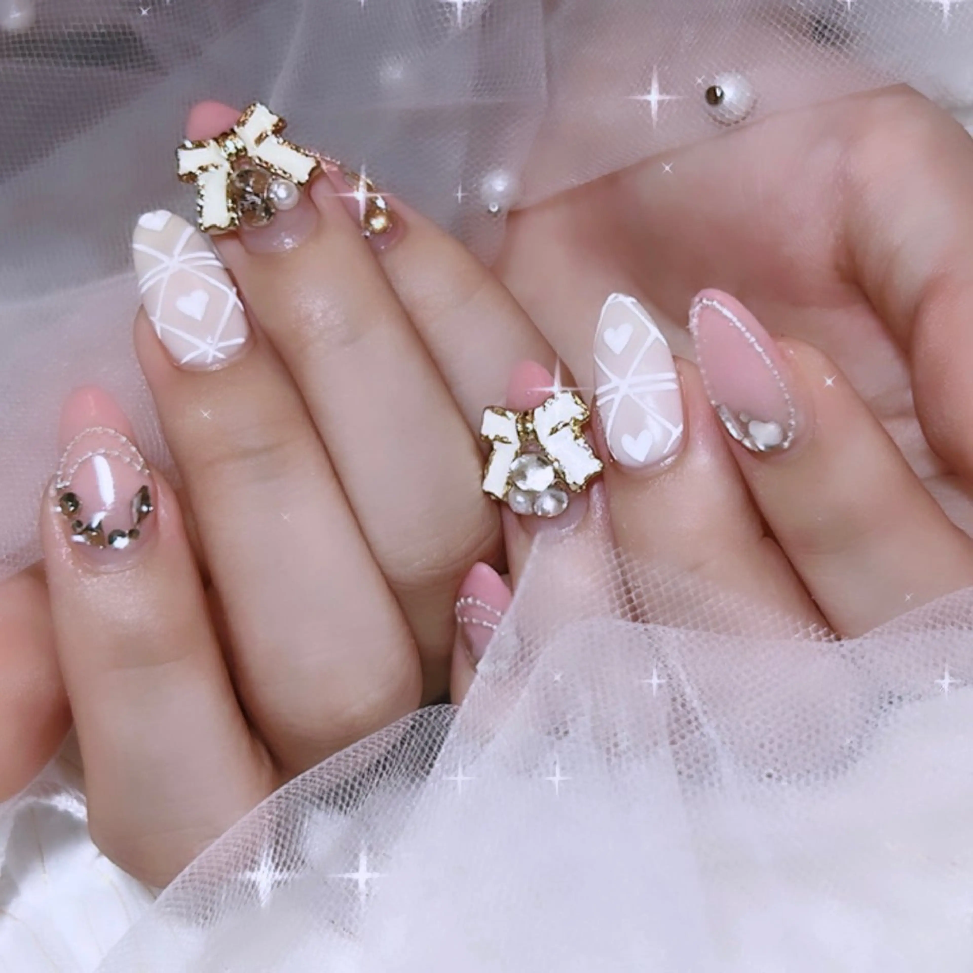 ネイル アートネイル 京橋ネイルサロン 🎀meilleurのネイルデザイン