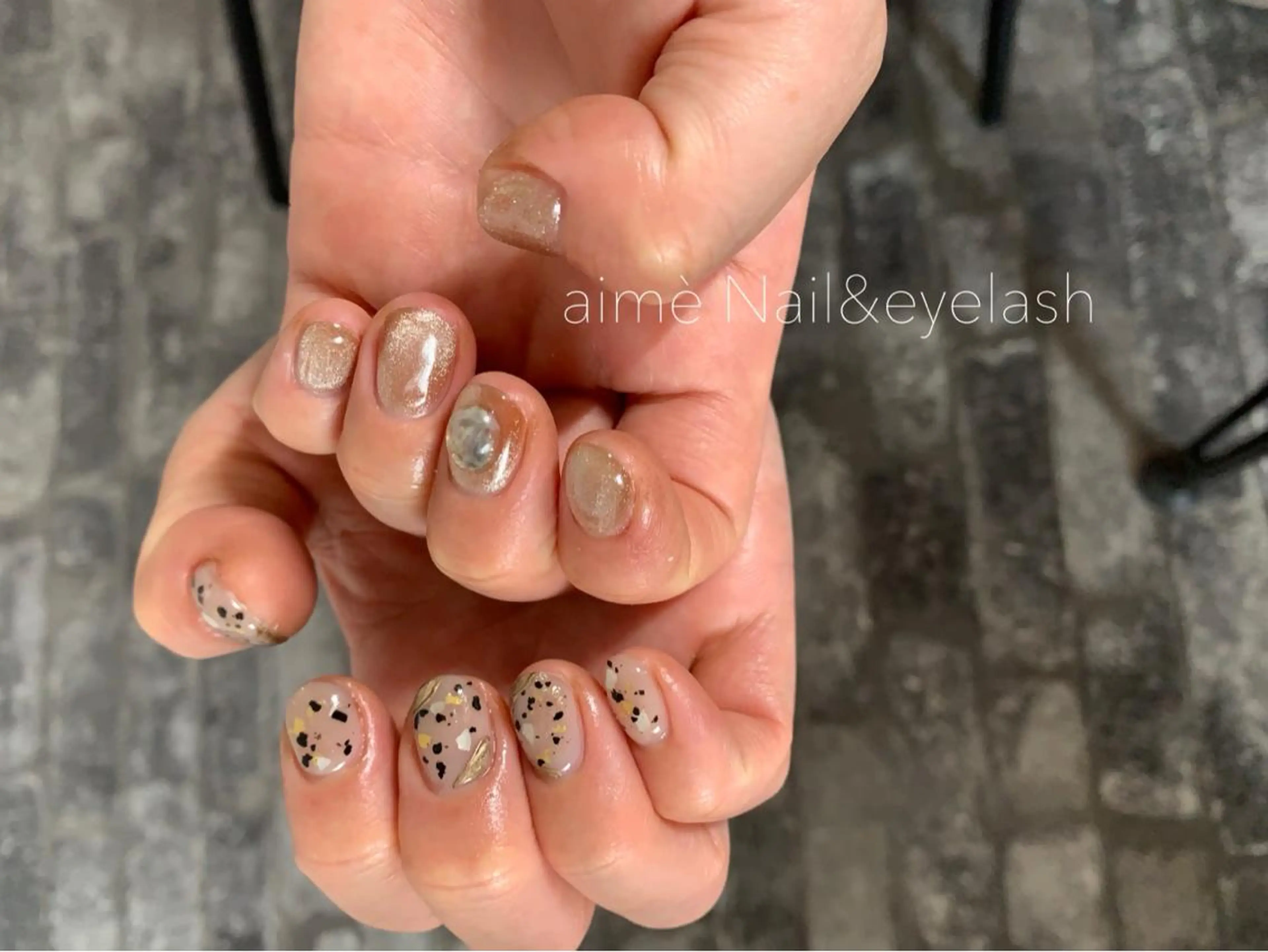 ネイル マグネットネイル 持ち込み ニュアンスネイル aime 中崎町のネイルデザイン