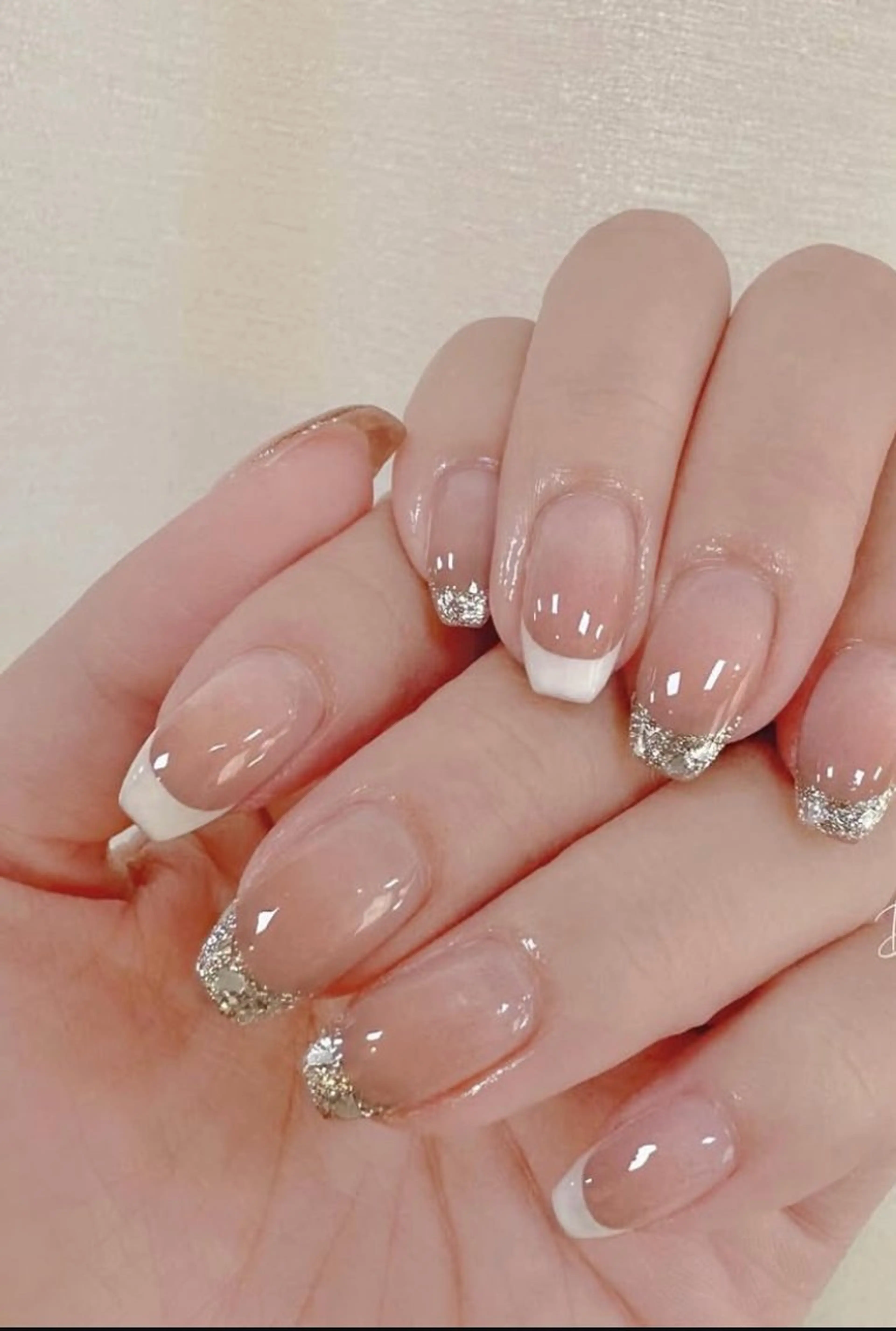 ネイル 持ち込み ハンドネイル JISOO ANA.CHUOのネイルデザイン