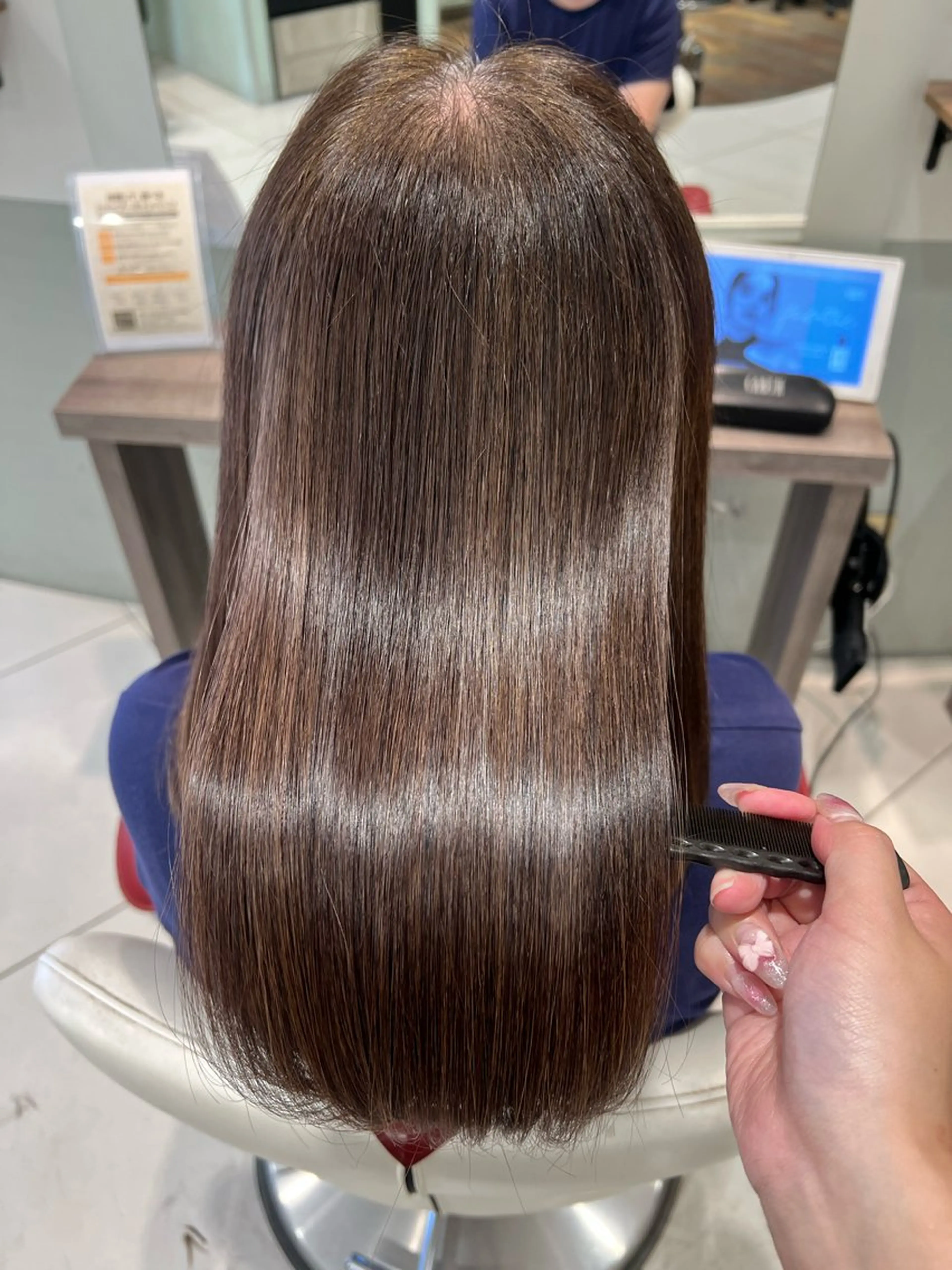 ロング 縮毛矯正 トリートメント 🫧モギ アスカ🫧のヘアスタイル