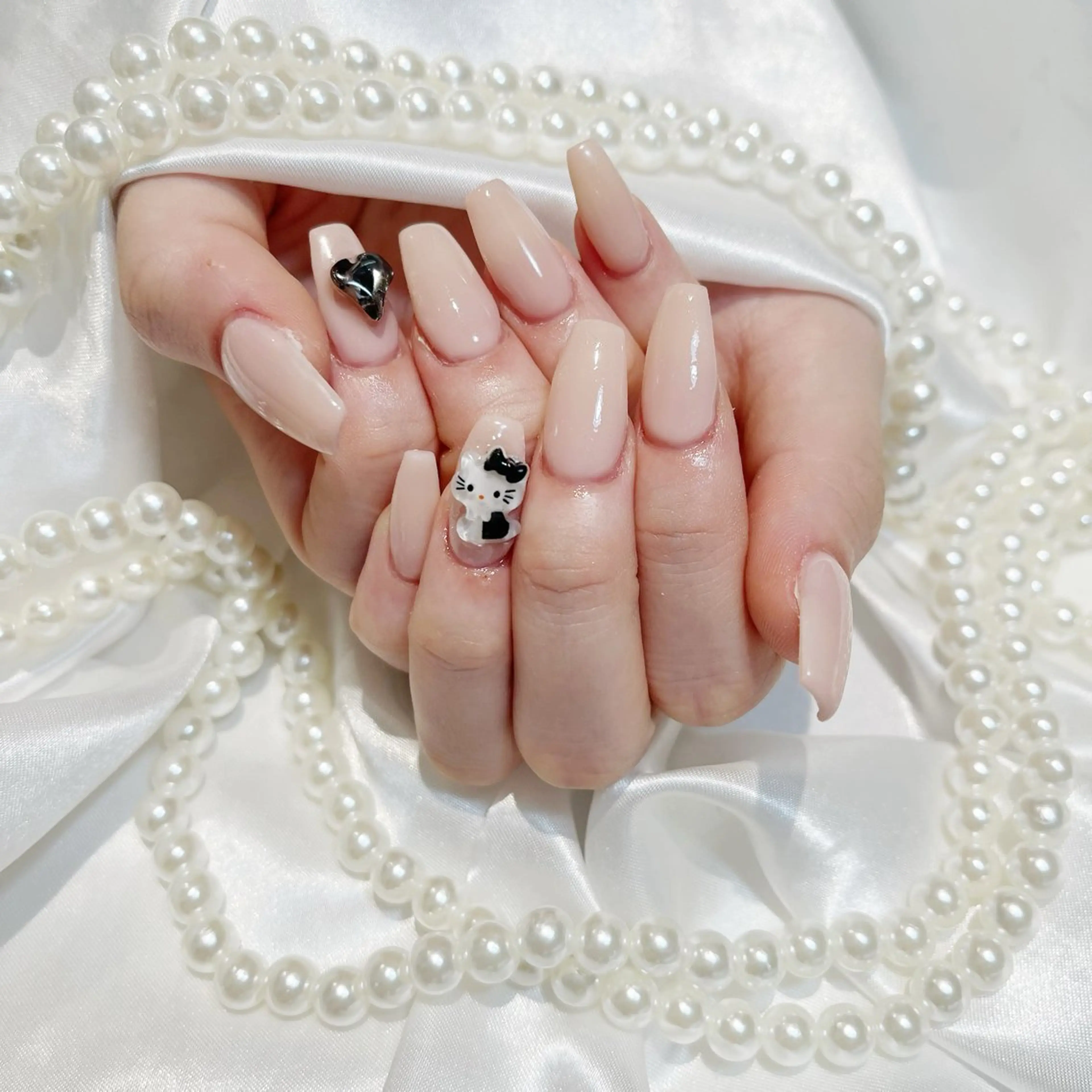 ネイル WISTERIA aisaのネイルデザイン