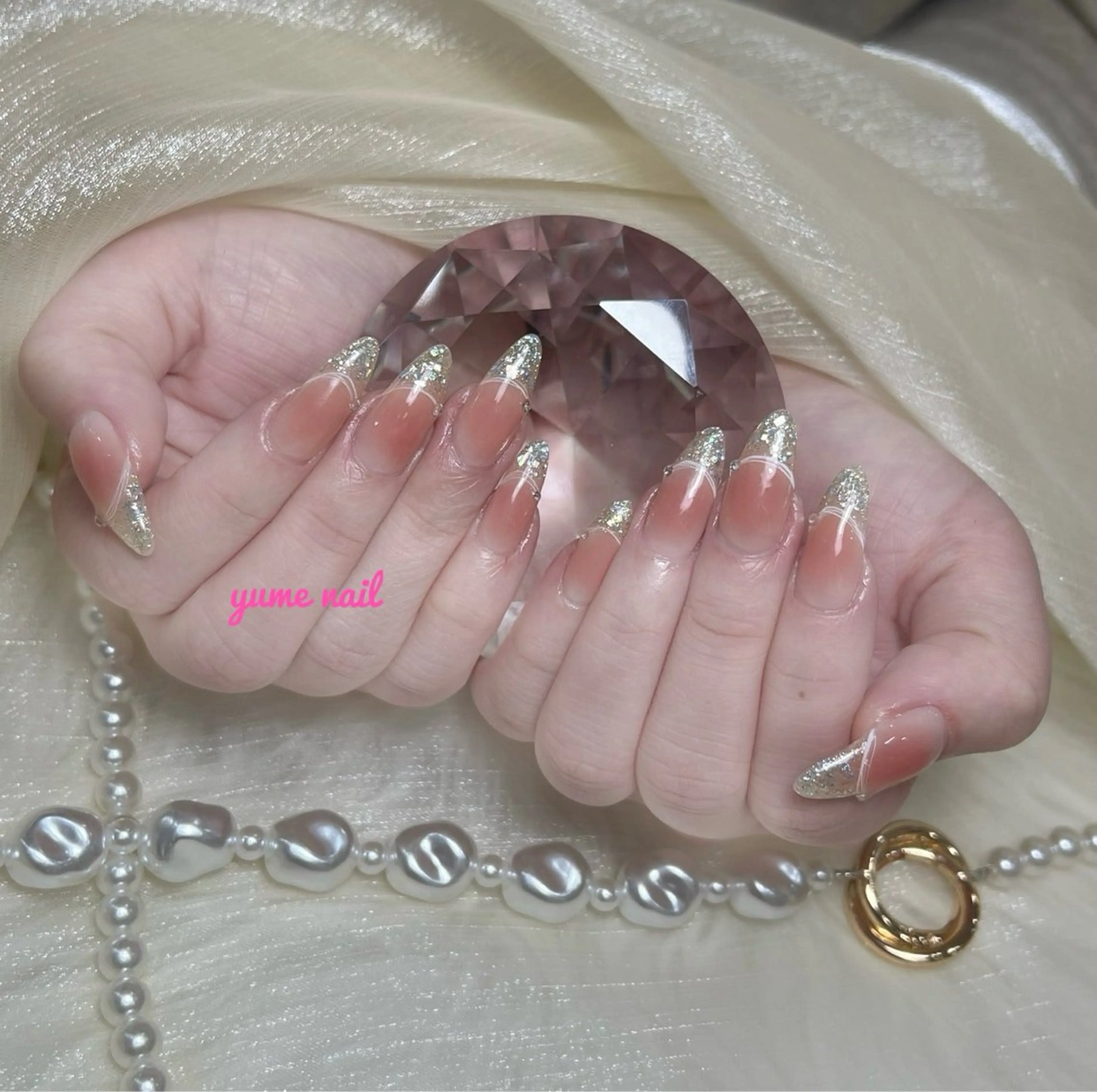 ミディアム ヒエン NAILのネイルデザイン