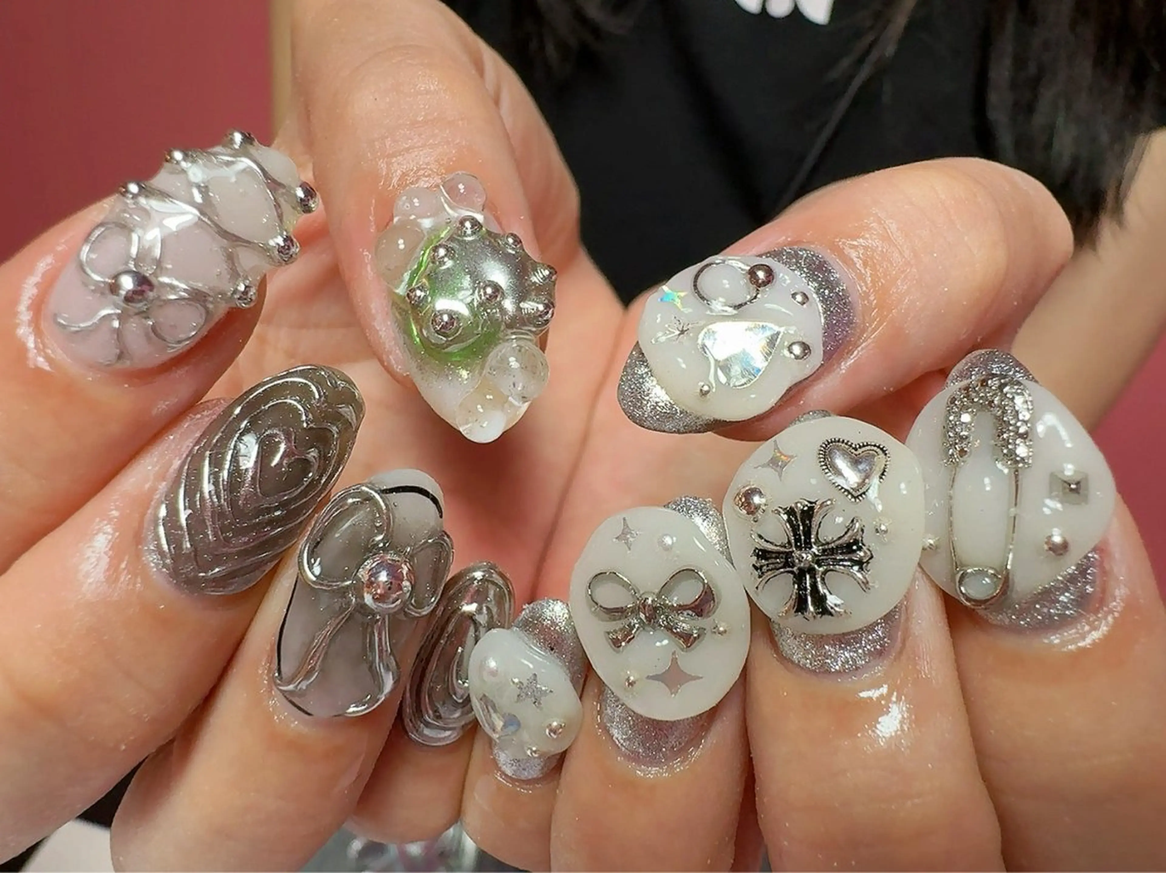 ネイル ハンドネイル Nail Atelier IamI所属・アイアムアイ 大村磨衣のネイルデザイン