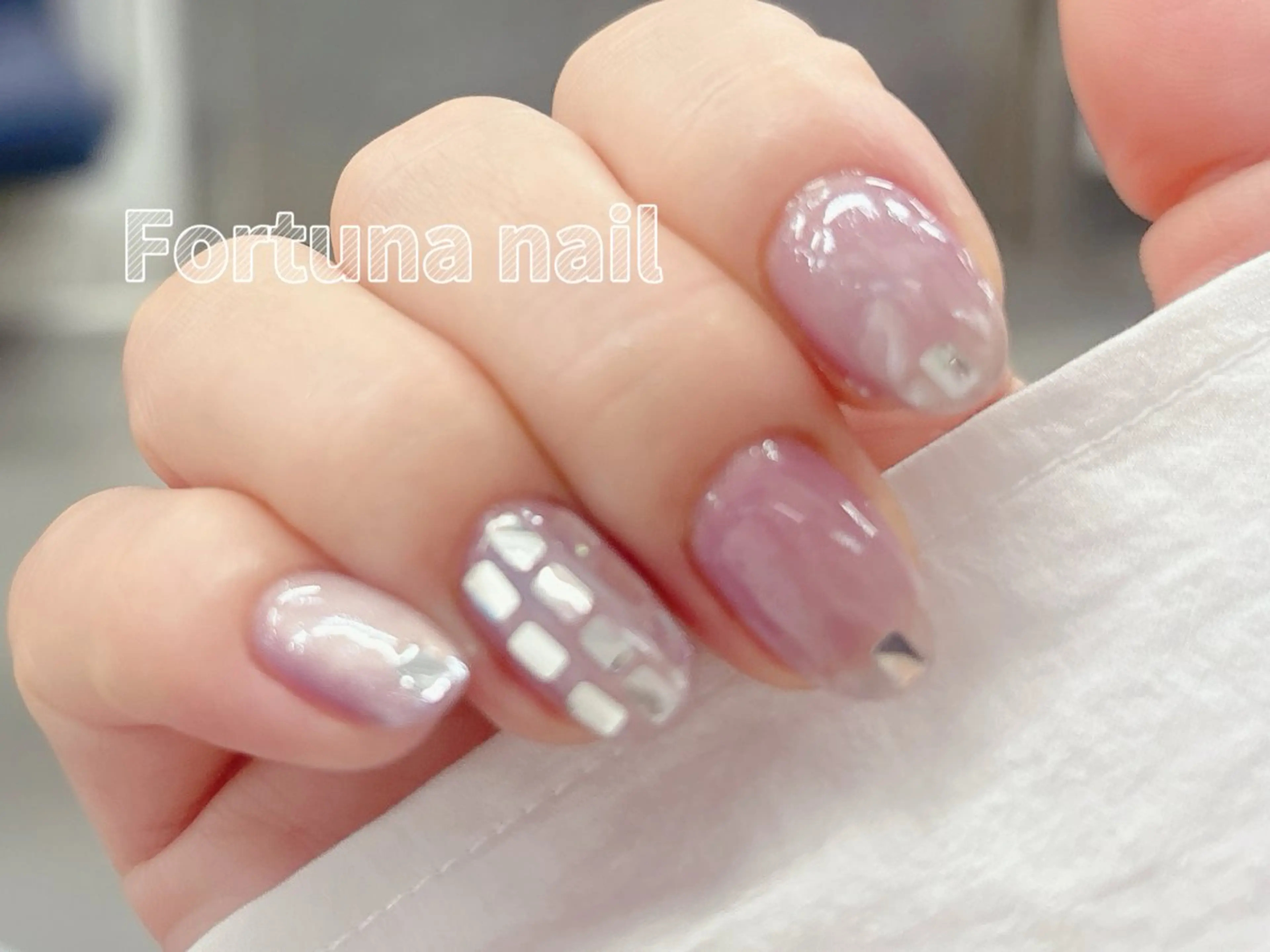 ネイル ハンドネイル Nail •Head スパFortunaのネイルデザイン