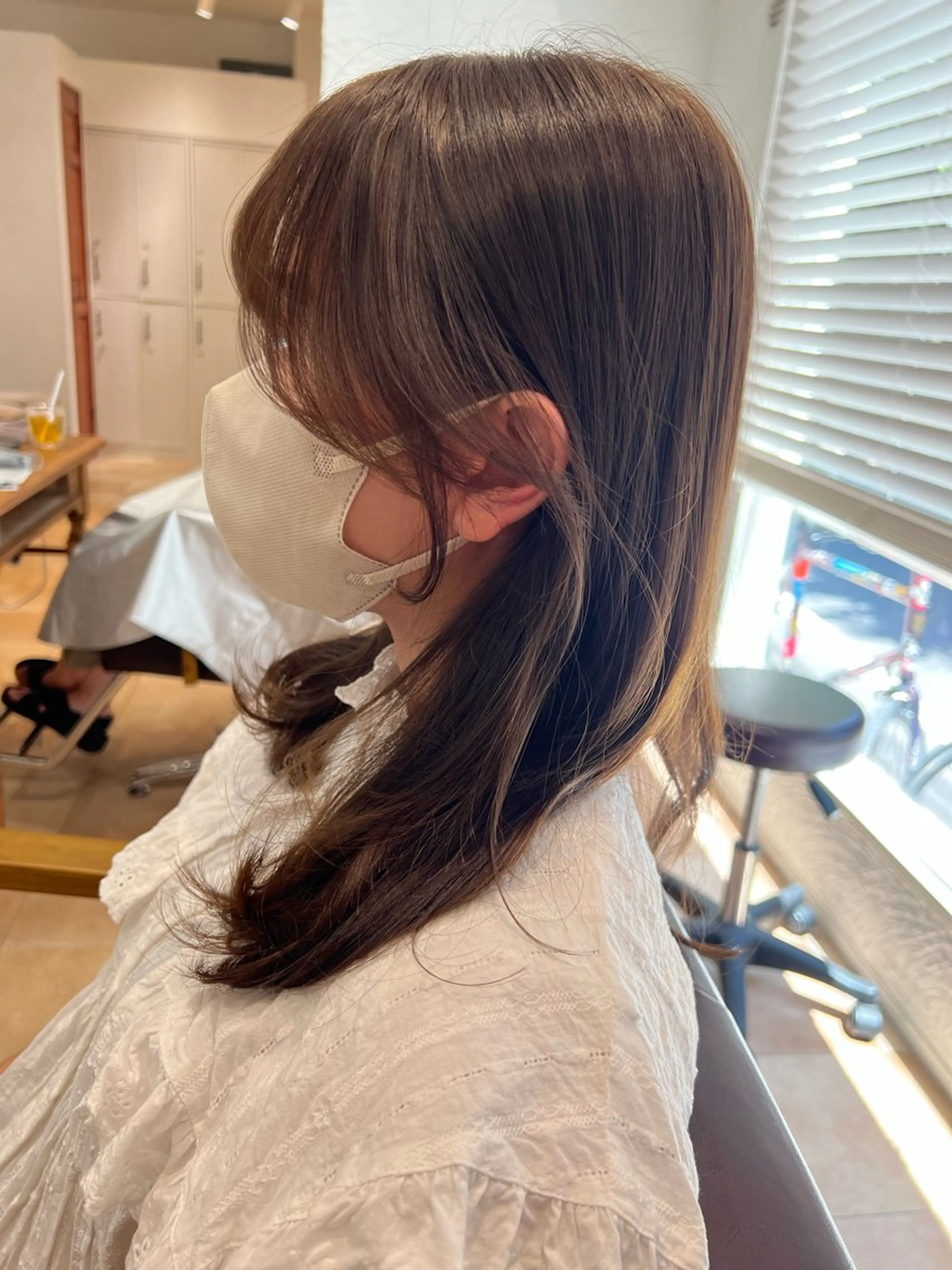 セミロング カラー 🥀韓国ヘア🥀 宮津真菜のヘアスタイル