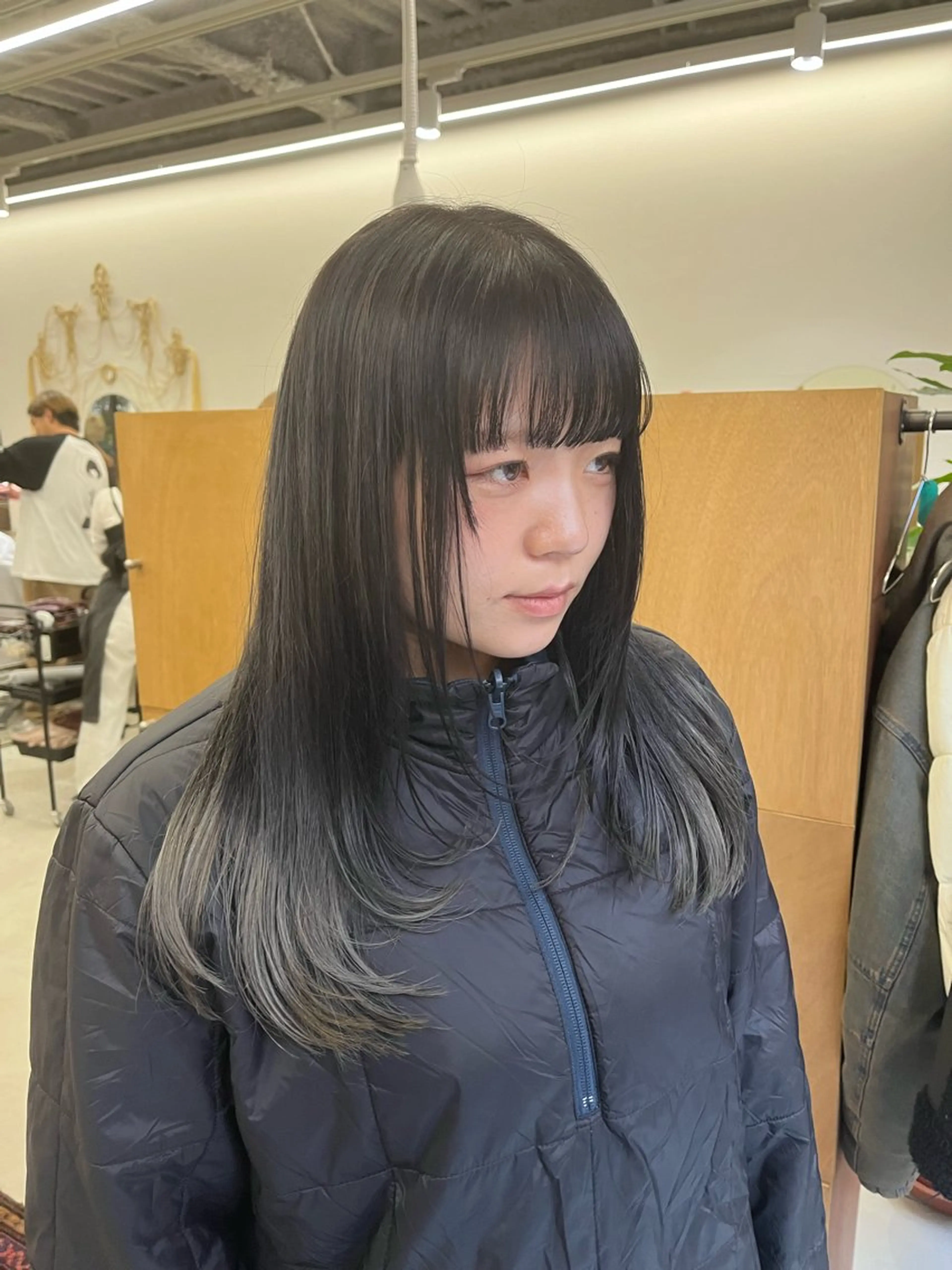 ロング カラー 顔まわりレイヤー 顔周りカット レイヤーカット ヘアカラー miyu /レイヤー/ブリーチのヘアスタイル