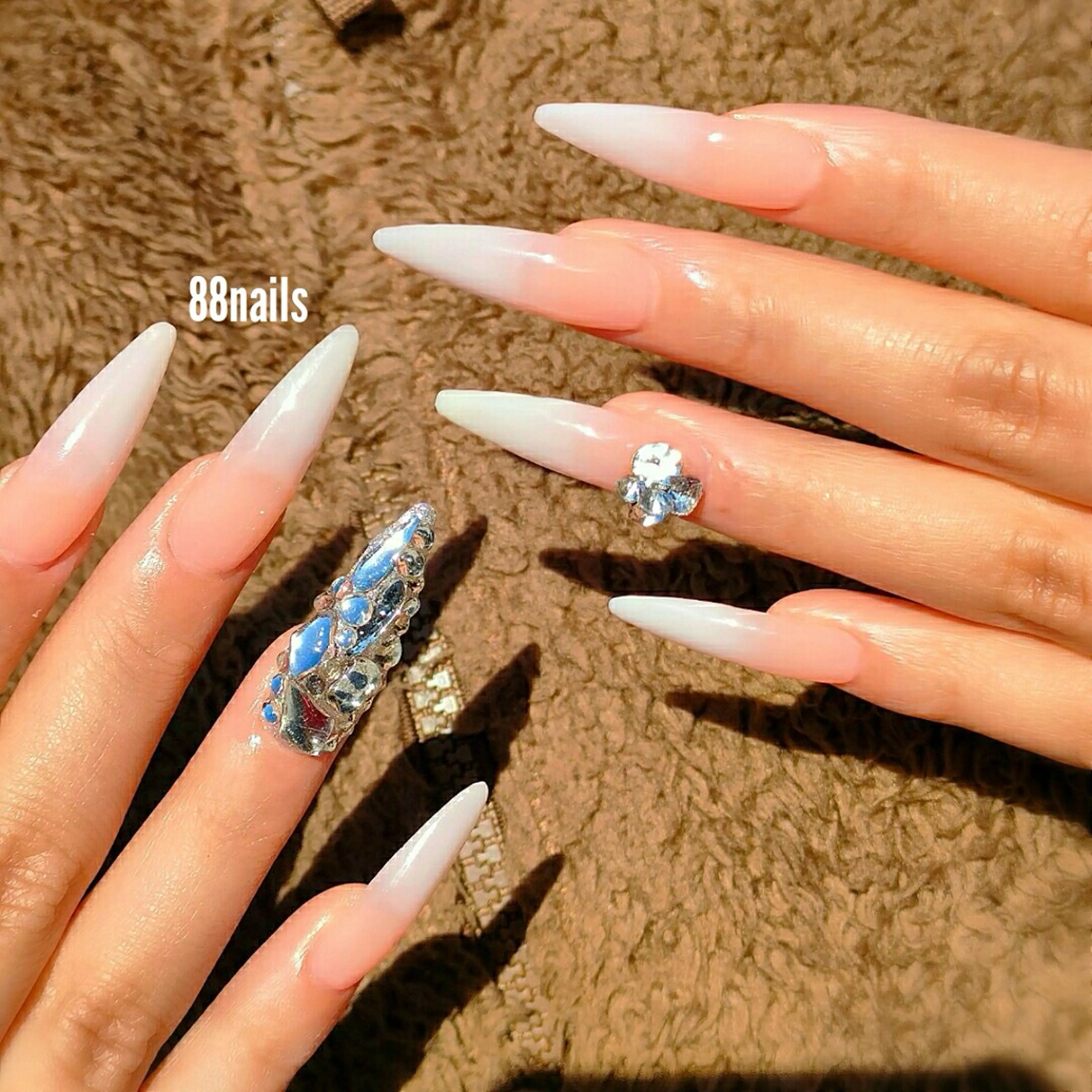 ネイル 88 nailsのネイルデザイン