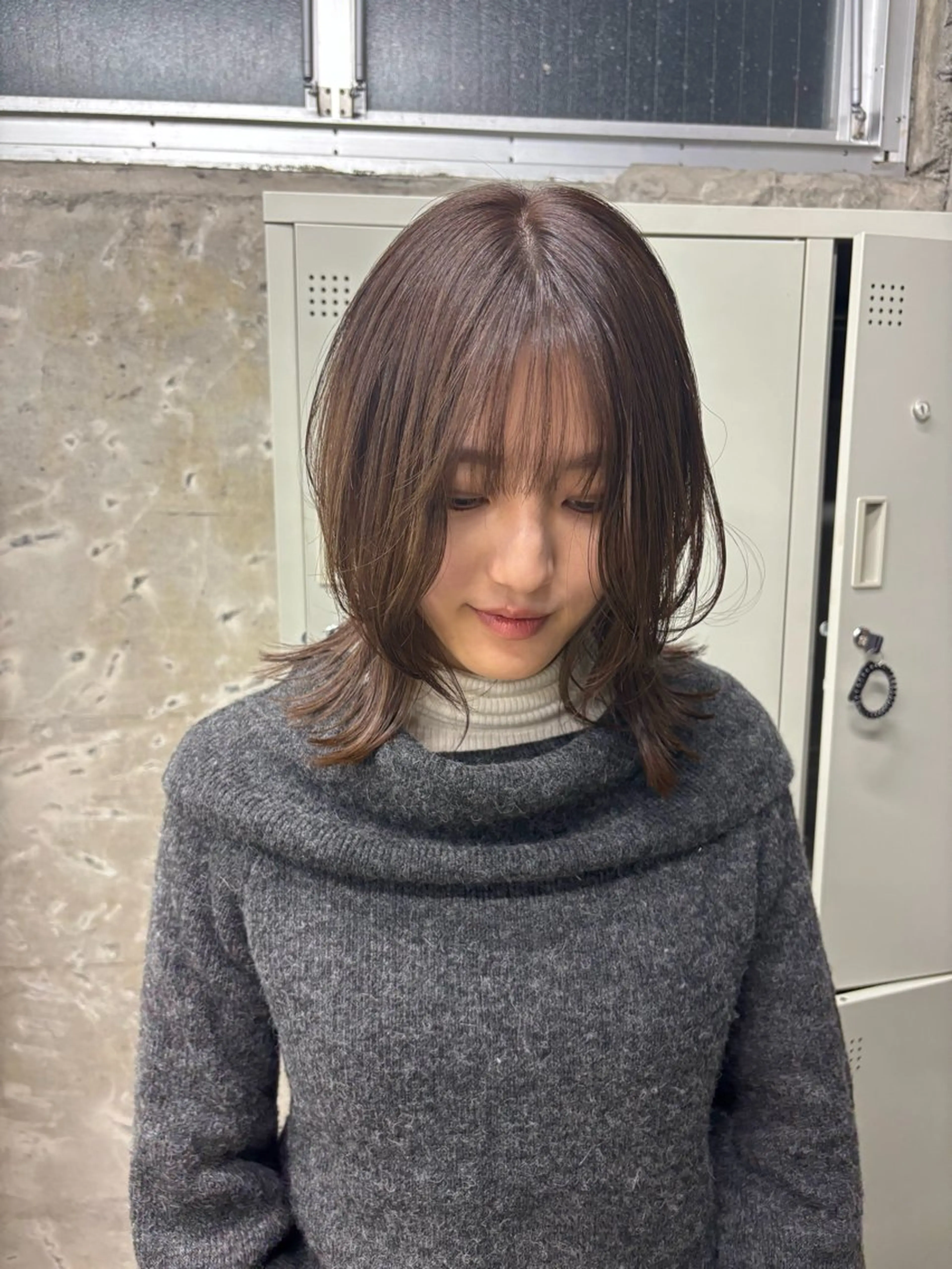 ミディアム カット Moanin'所属・艶カラー／ナチュラル スタイル/Ayukaのヘアスタイル