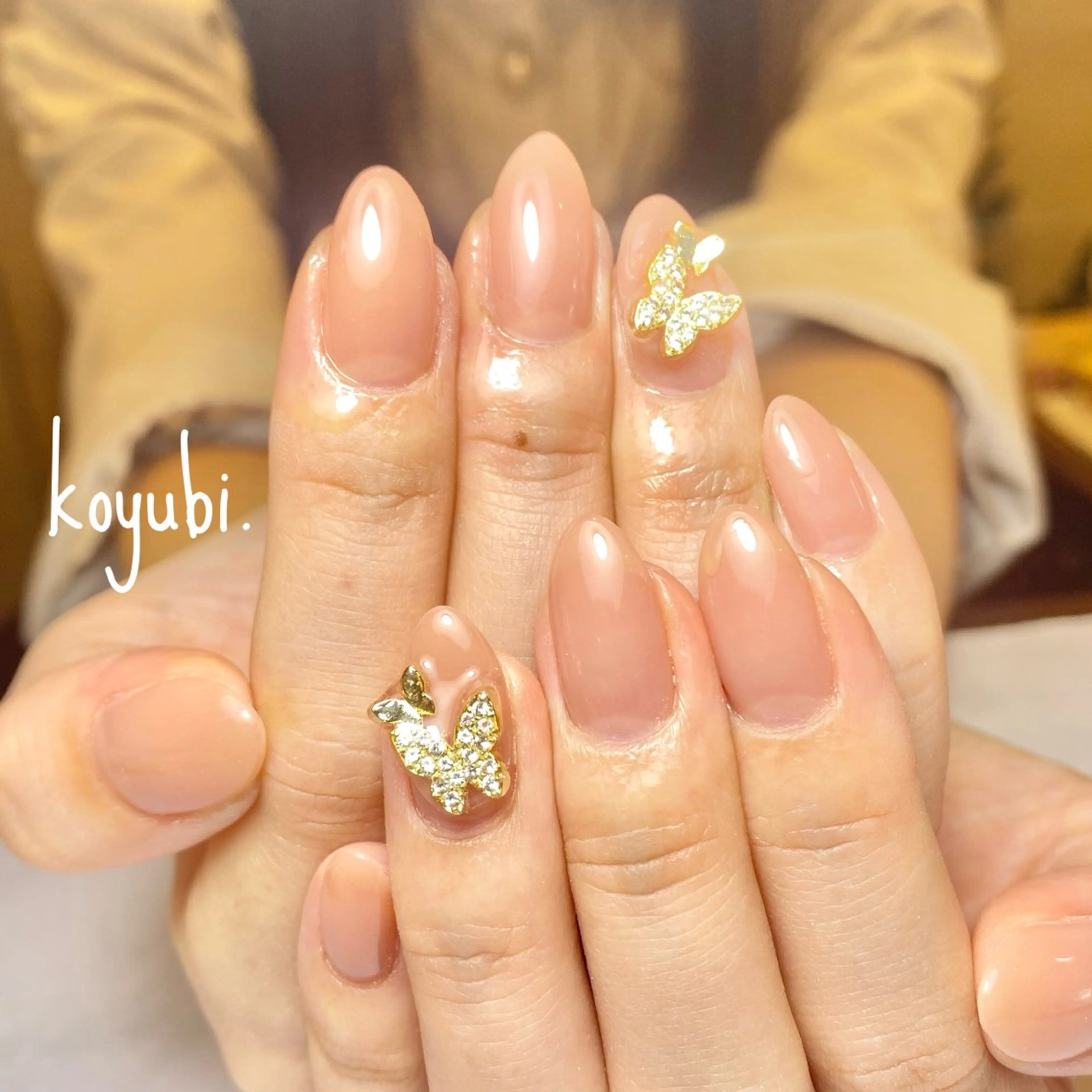 ネイル プライベートネイルサロンkoyubi.所属・新宿南口 hitomiのネイルデザイン