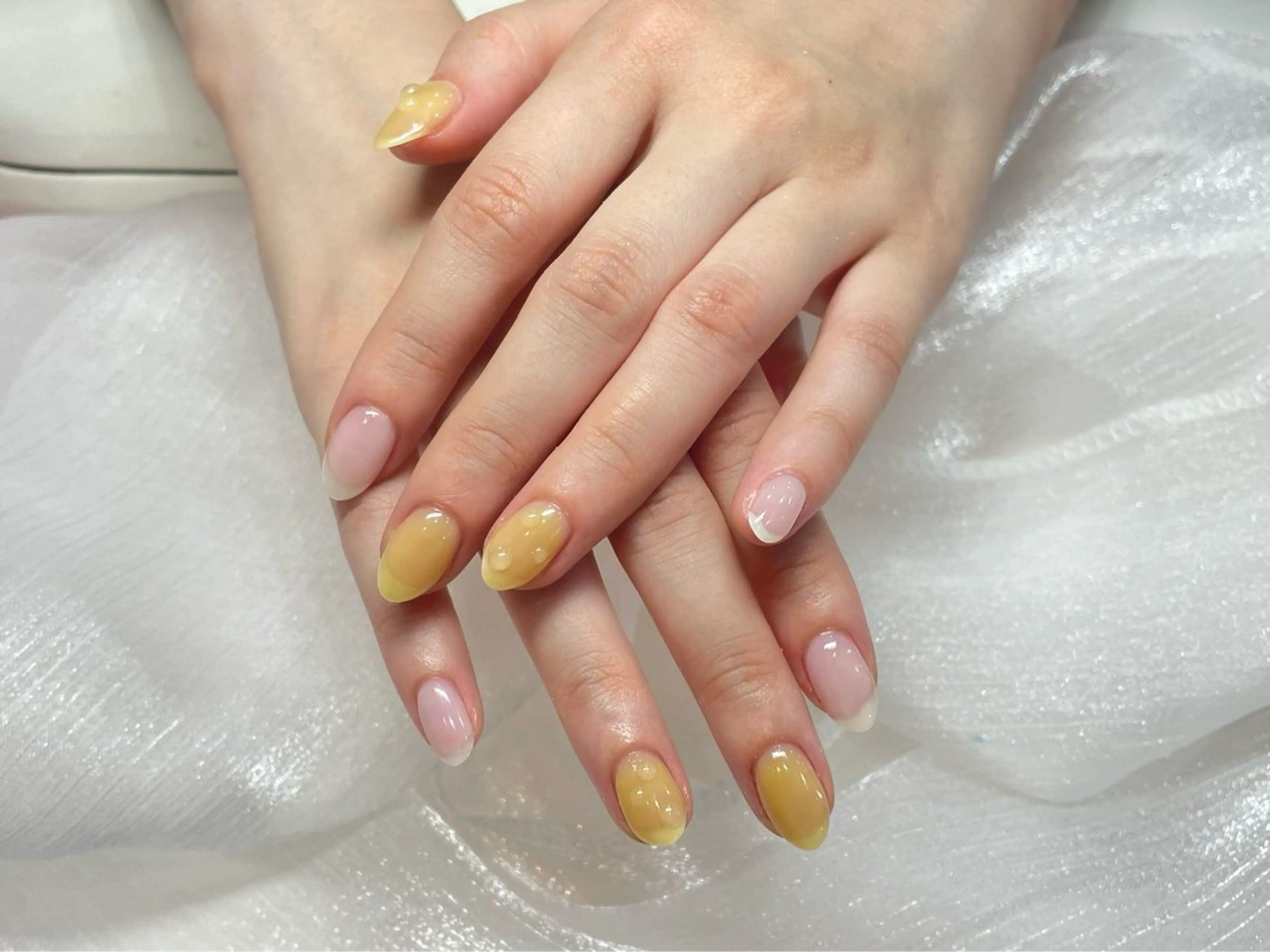 ネイル Ui_Amor (パラジェル)のネイルデザイン