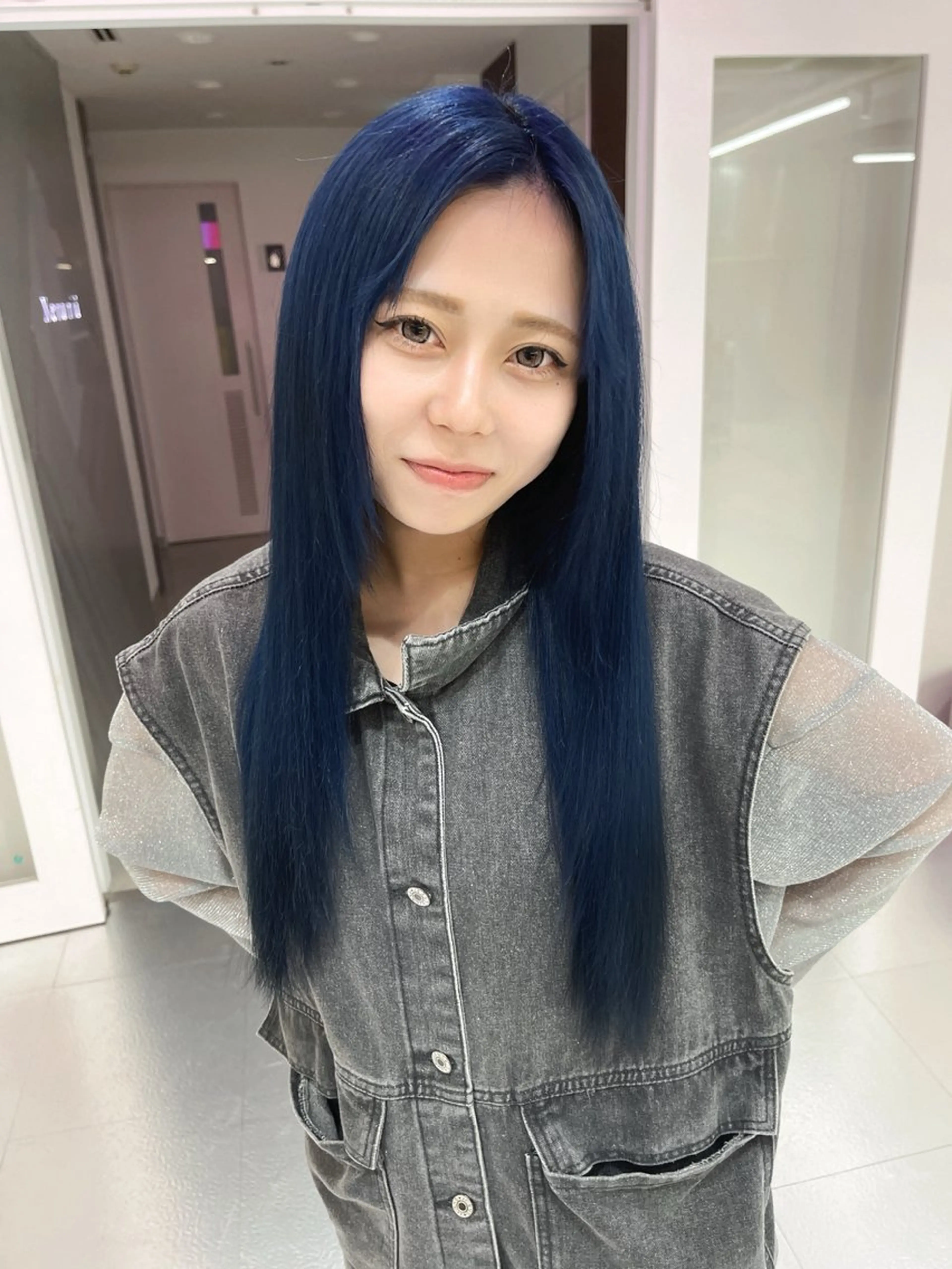 ロング カラー ブルーカラー ネイビーカラー ヘアカラー MEI / ブリーチカラー/名駅のヘアスタイル