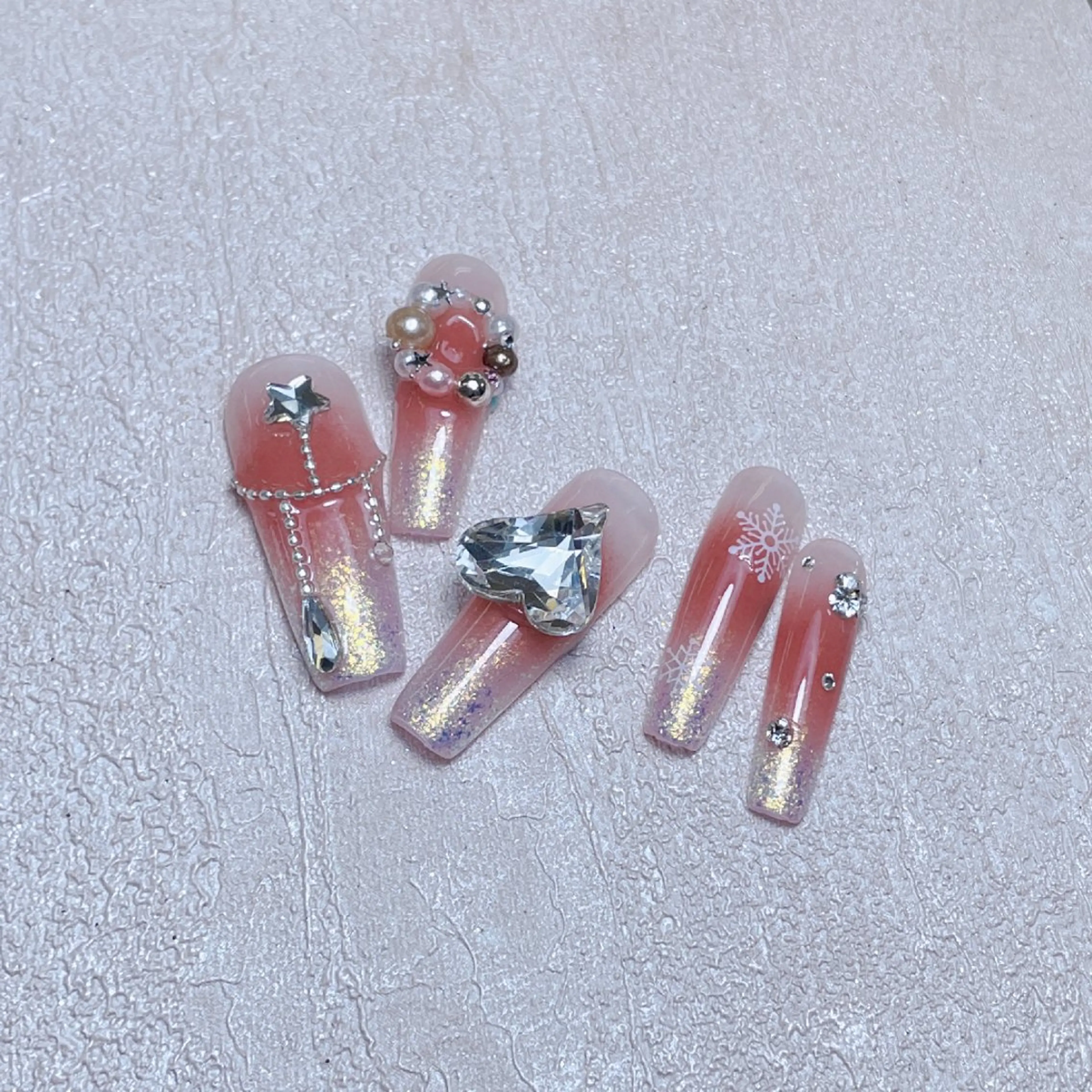 ネイル フレンチネイル ガーリー 韓国ネイル ワンホンネイル Melody Nail所属・Melody  3D/スカルプ専門店のネイルデザイン