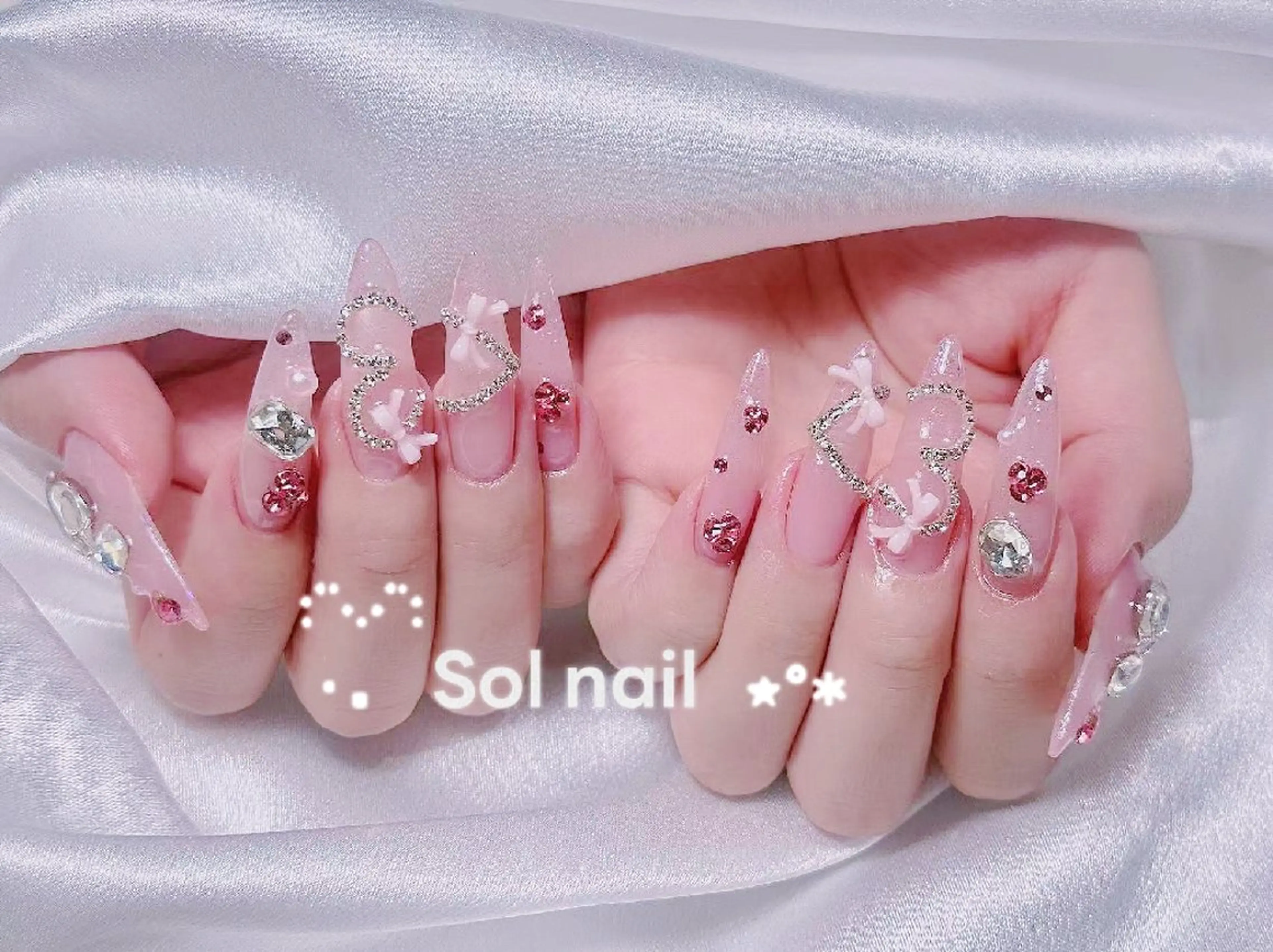 ネイル ハンドネイル ハンドケア パラジェル＆フィルイン取り扱いサロンSol Nail所属・Sol Nail ミネのネイルデザイン
