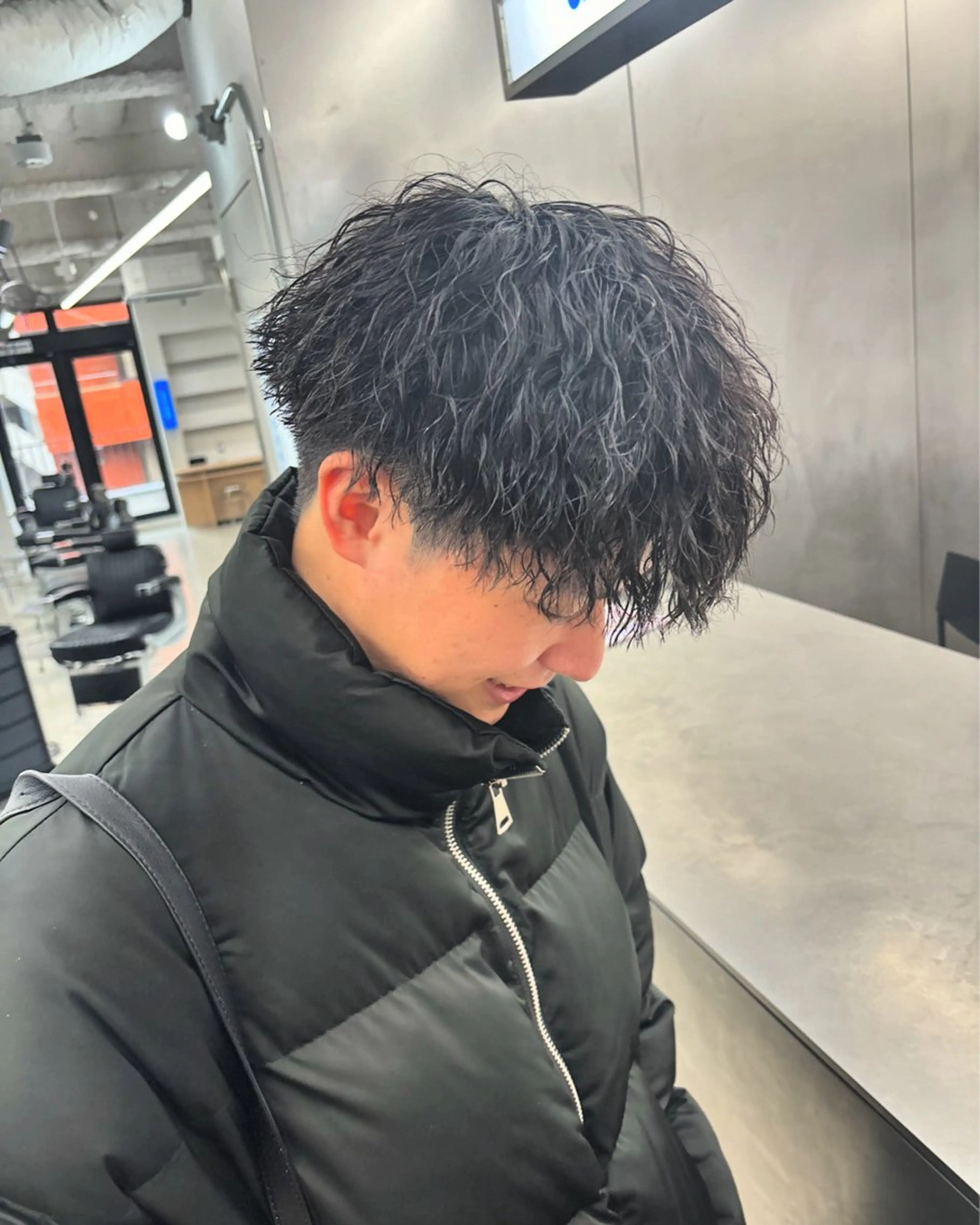 ショート パーマ職人DAIKI ツイスパ/波巻きのヘアスタイル