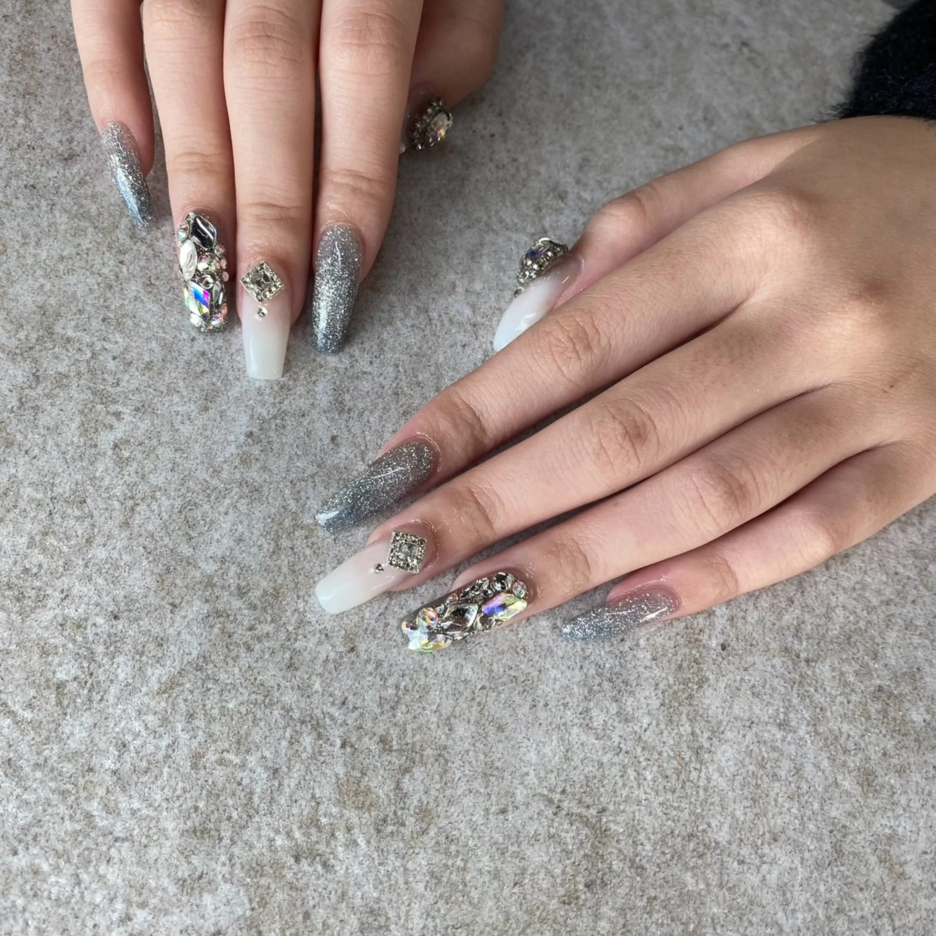 ネイル ハンドネイル 山﨑 葉月のネイルデザイン