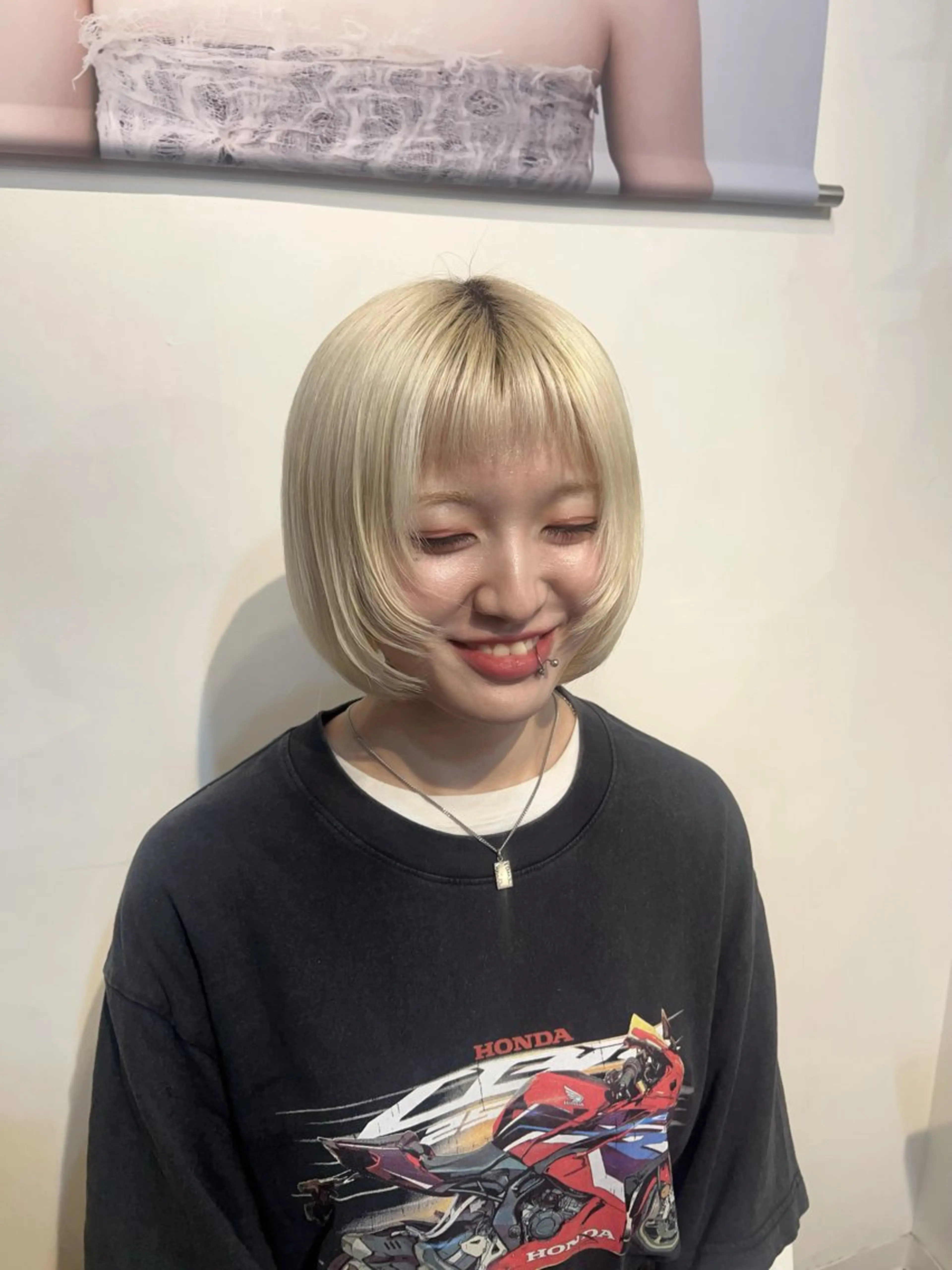 ショート カラー カット ヘアカラー ✂韓国レイヤー 🦋みやび🪽のヘアスタイル