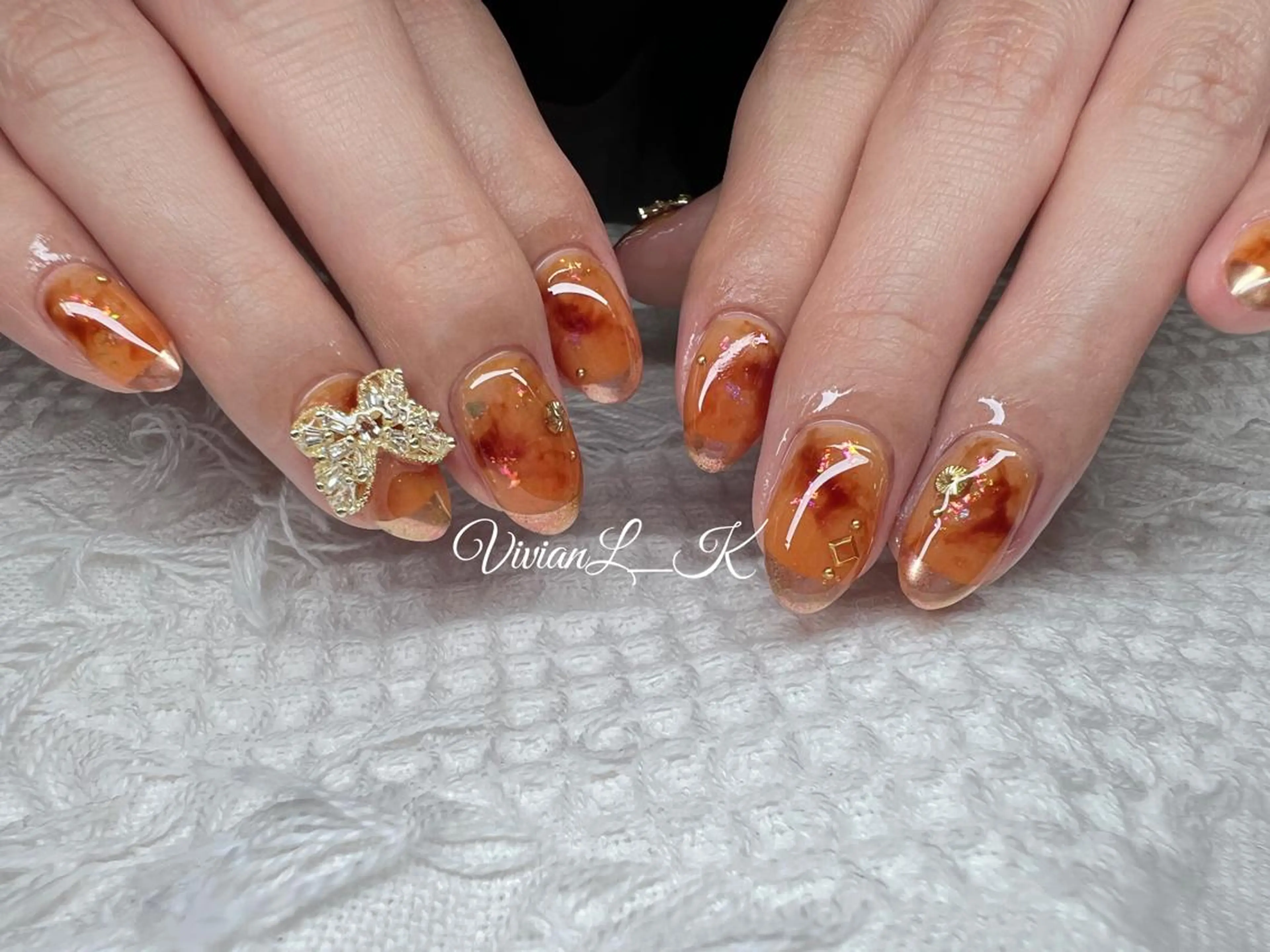 ミディアム ハンドネイル 🍉Vivian🌴 LK🍉のネイルデザイン