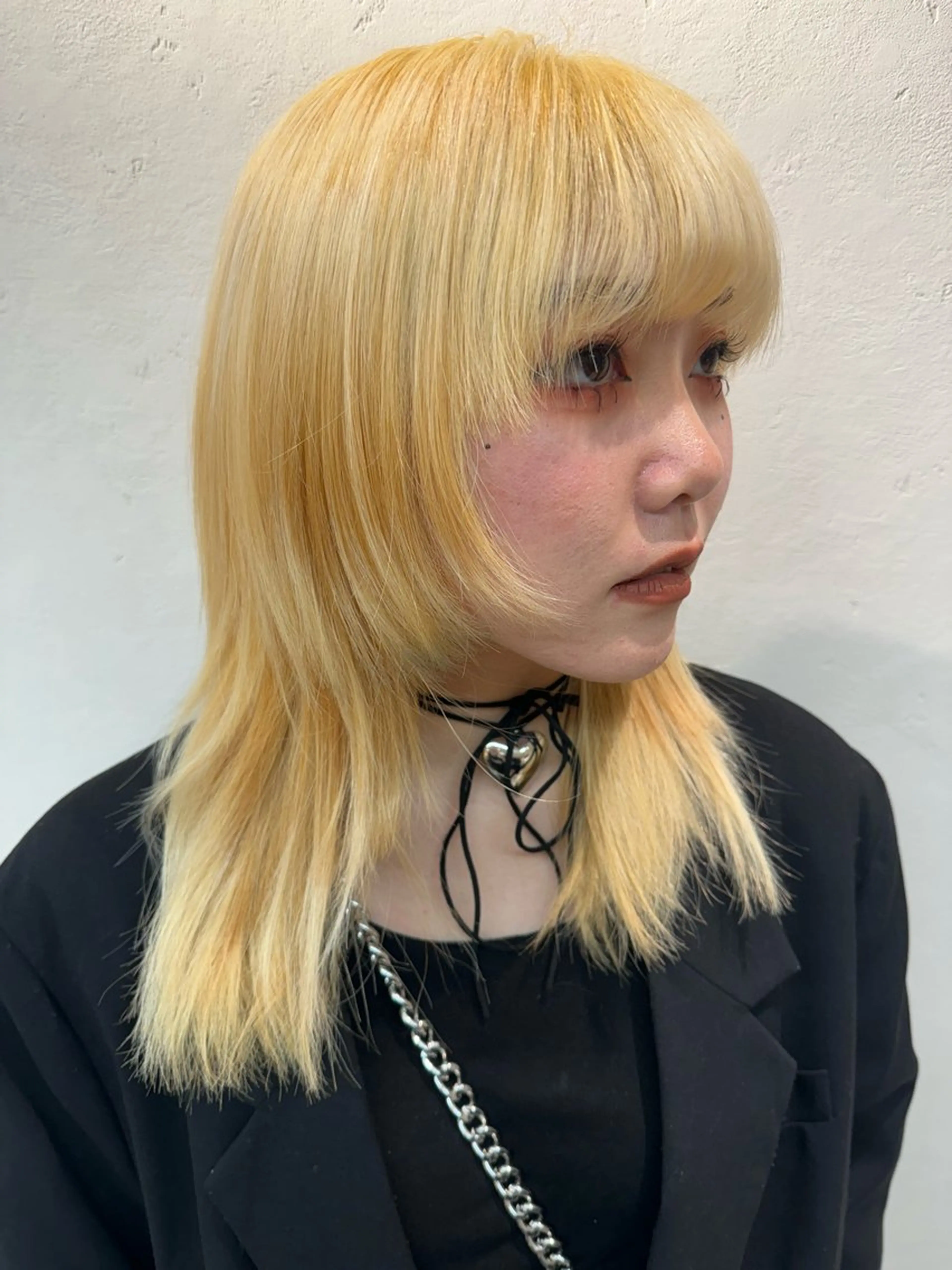 セミロング ヘアカラー パーマ/ハイトーン /吉田眞のヘアスタイル