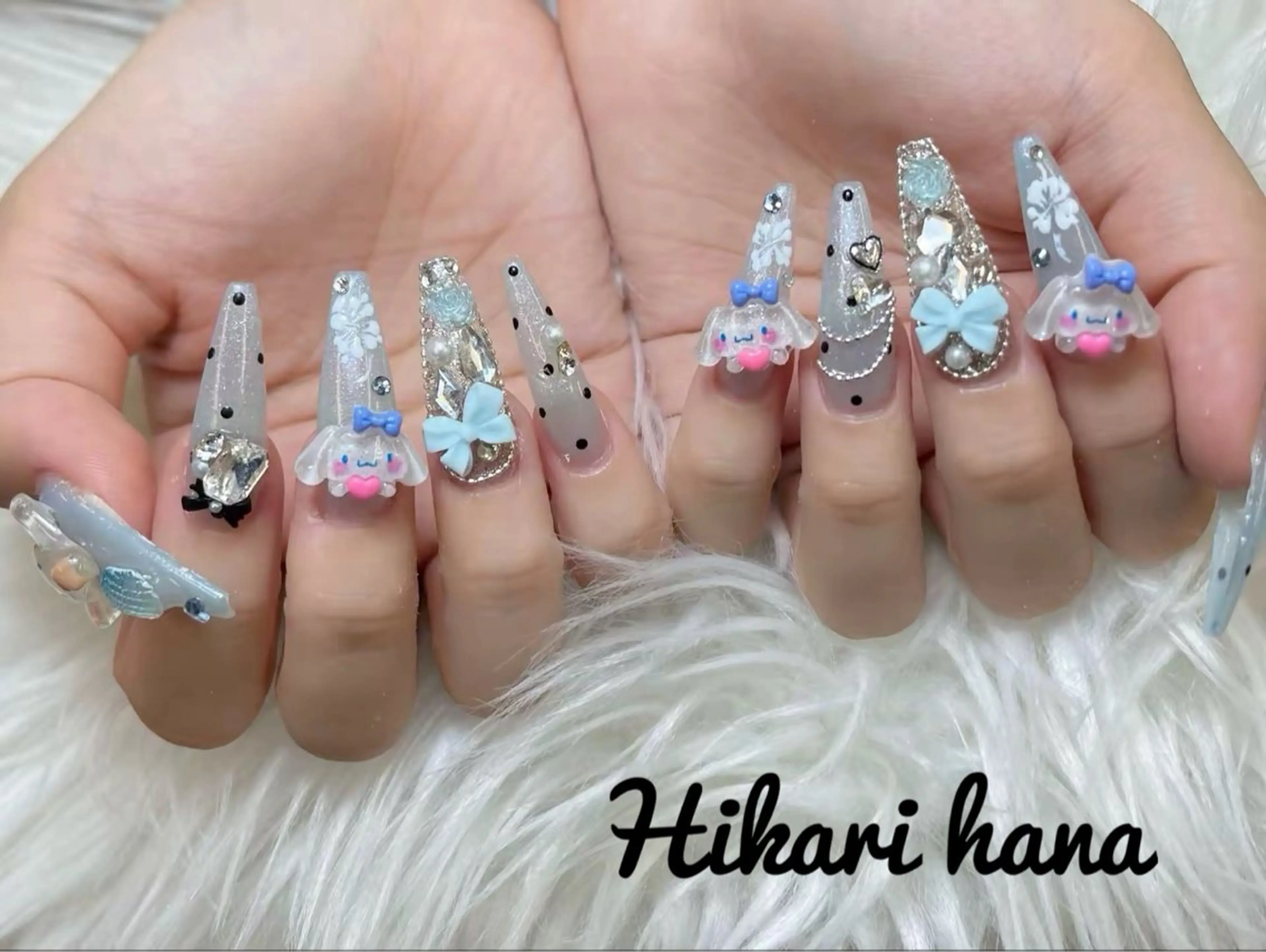 ネイル チークネイル フレンチネイル グラデーション キラキラネイル 韓国ネイル HIKARI HANA NAIL所属・HIKARIHANA NAILのネイルデザイン