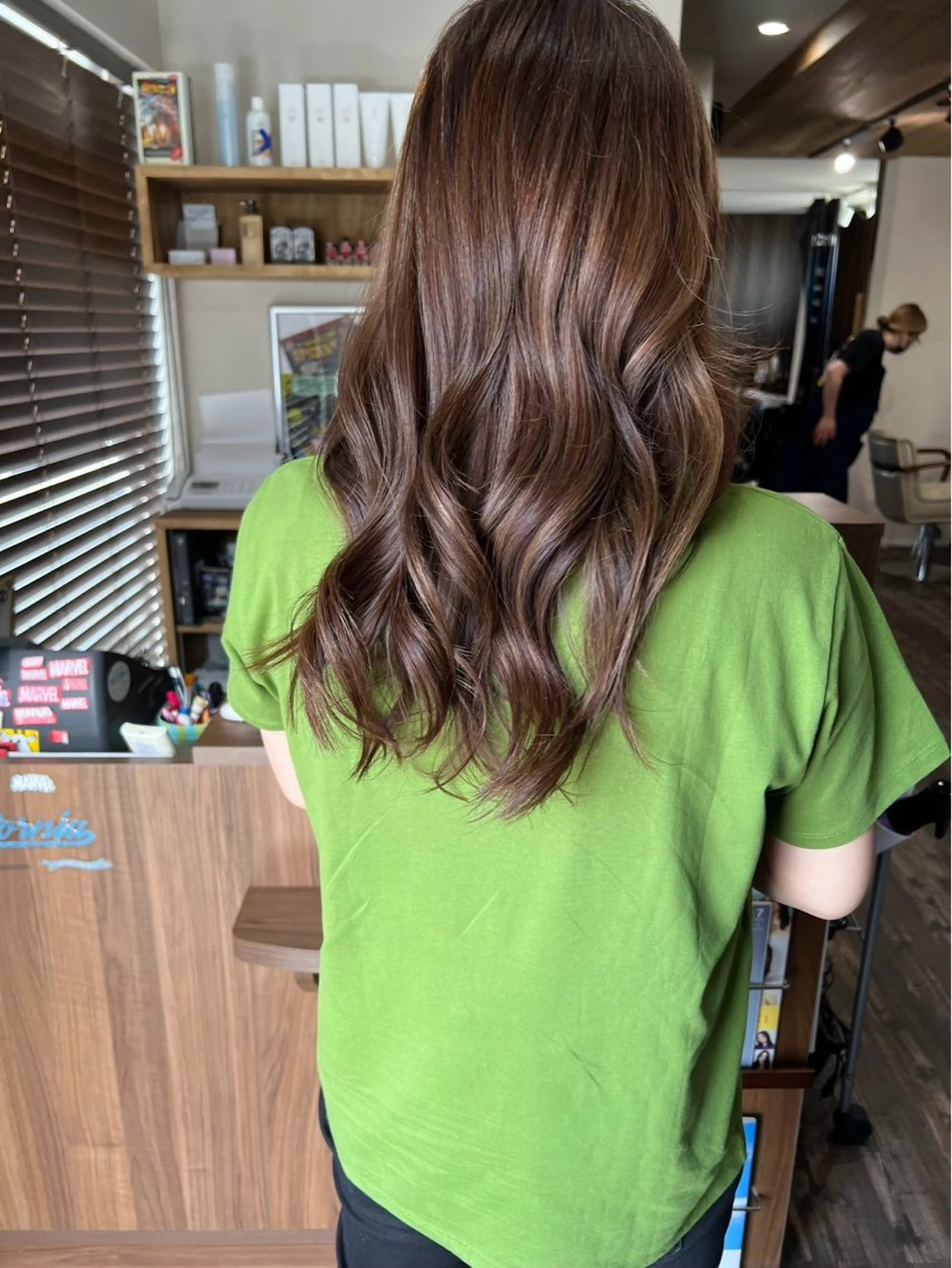 カラー ハイライトカラー 今野 詩音のヘアスタイル