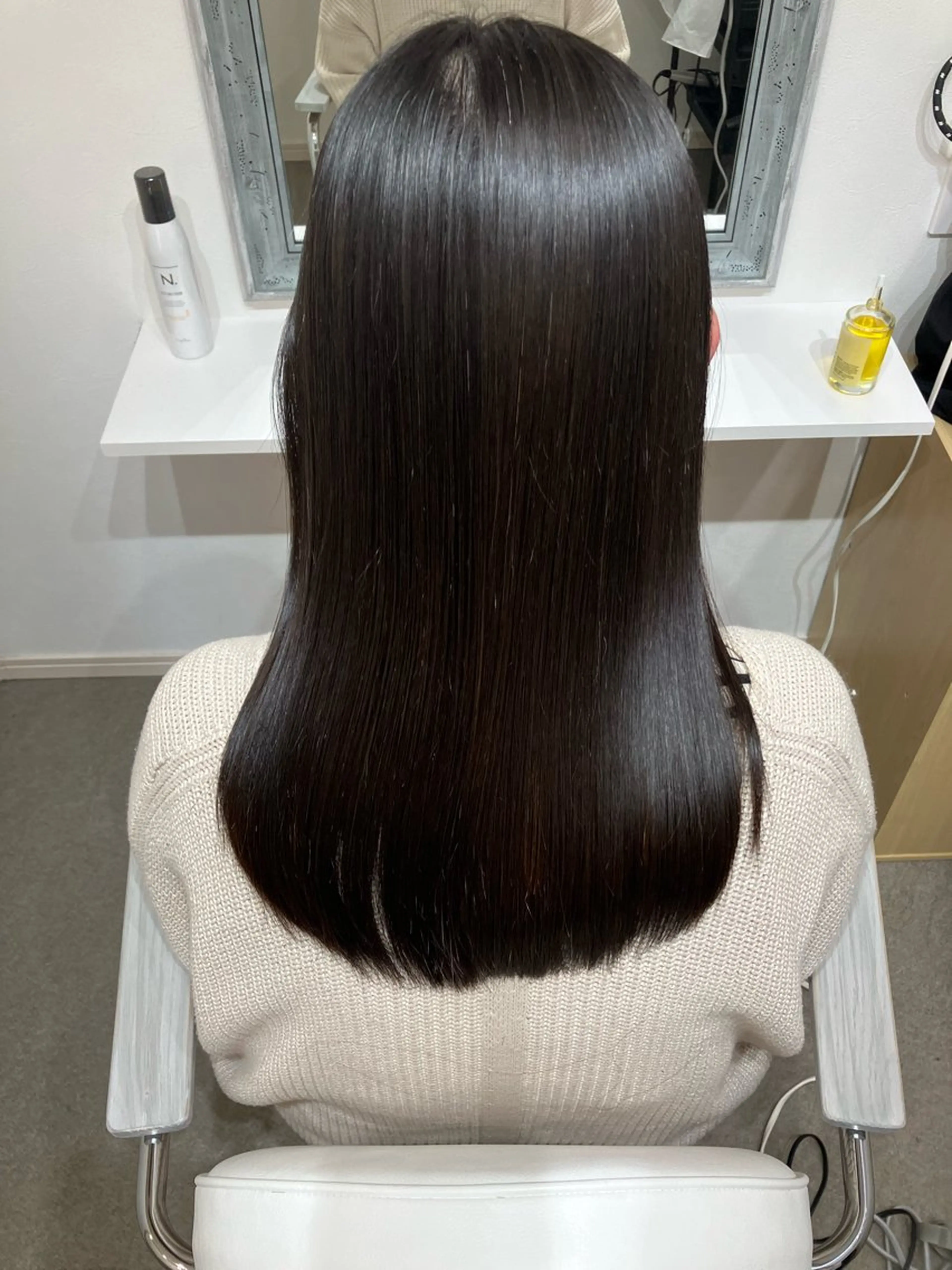 セミロング 縮毛矯正 koko hair make所属・髪質改善 moriのヘアスタイル