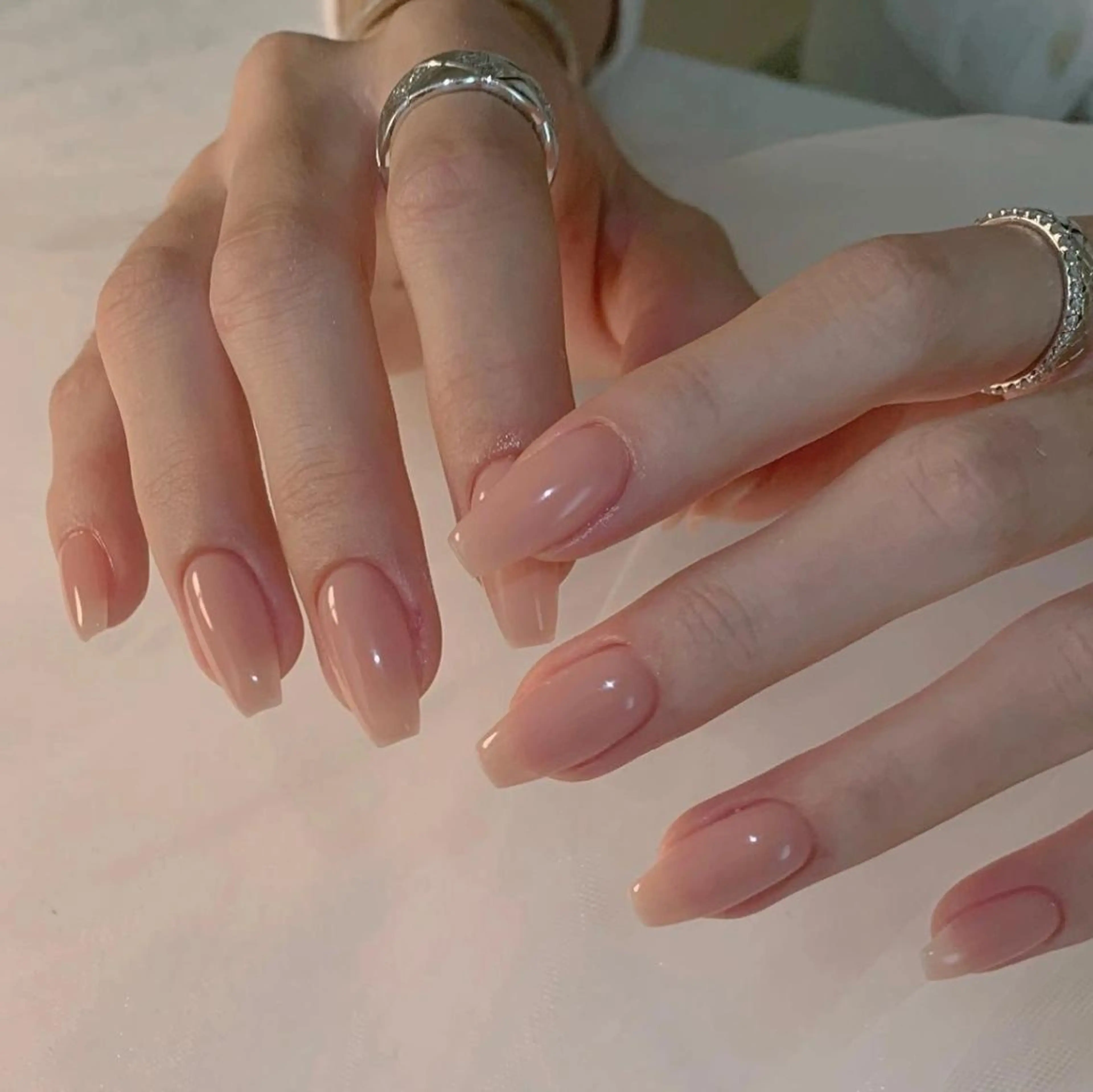 ネイル 長さ出し マグネットネイル ワンカラーネイル ネイルチップ Queens PUPUのネイルデザイン