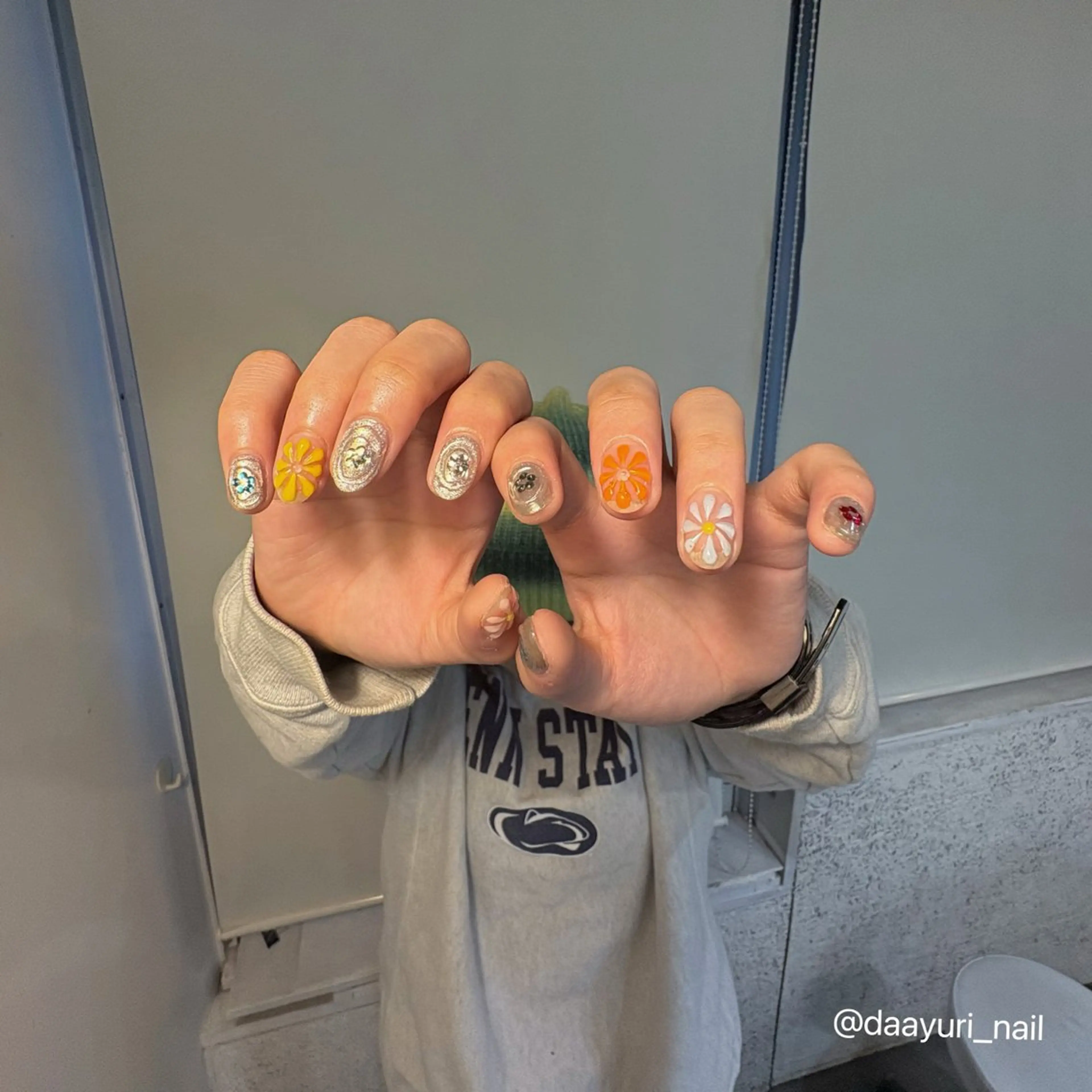 ネイル ハンドネイル 🌷 YURI🌷のネイルデザイン