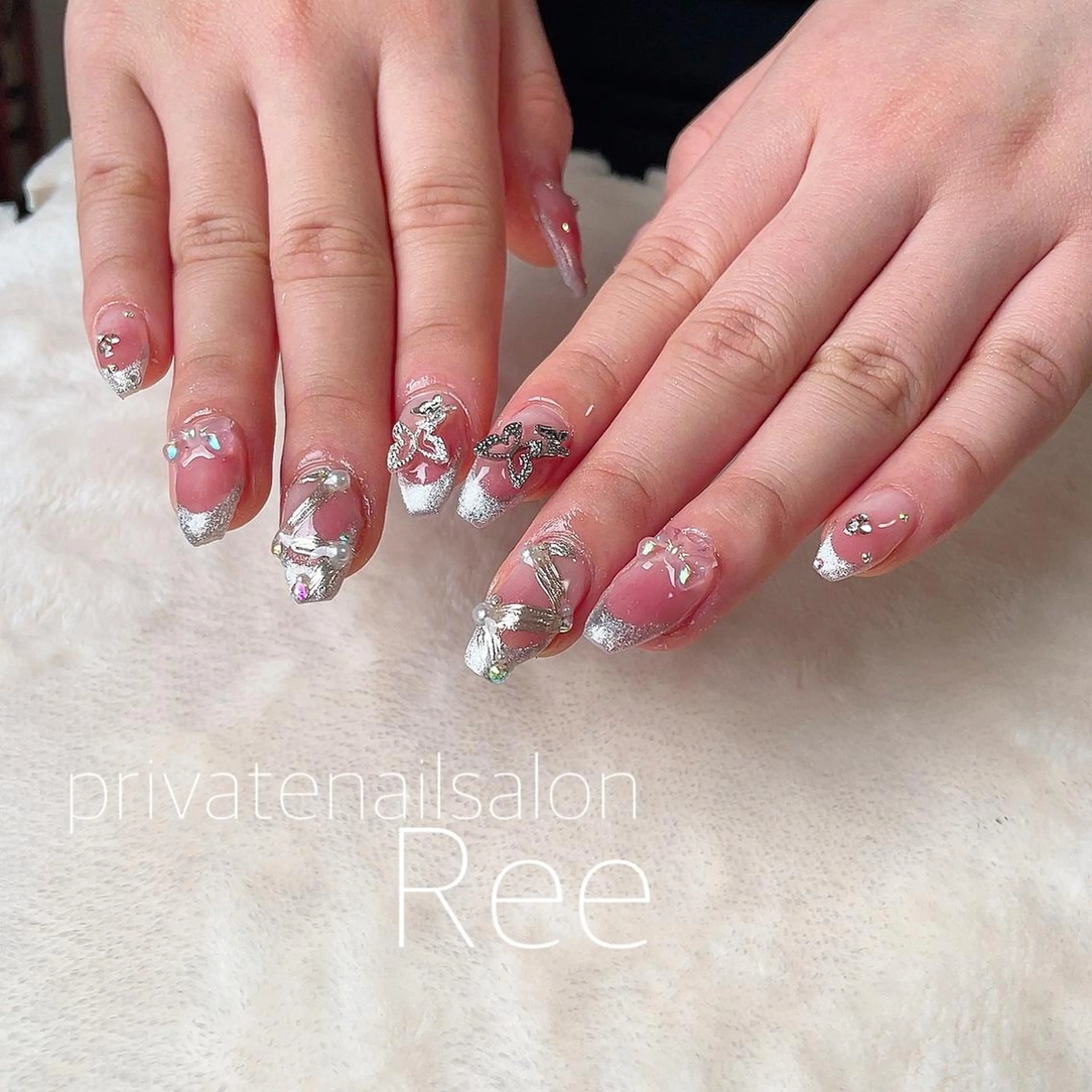 ネイル 知花 梨花のネイルデザイン