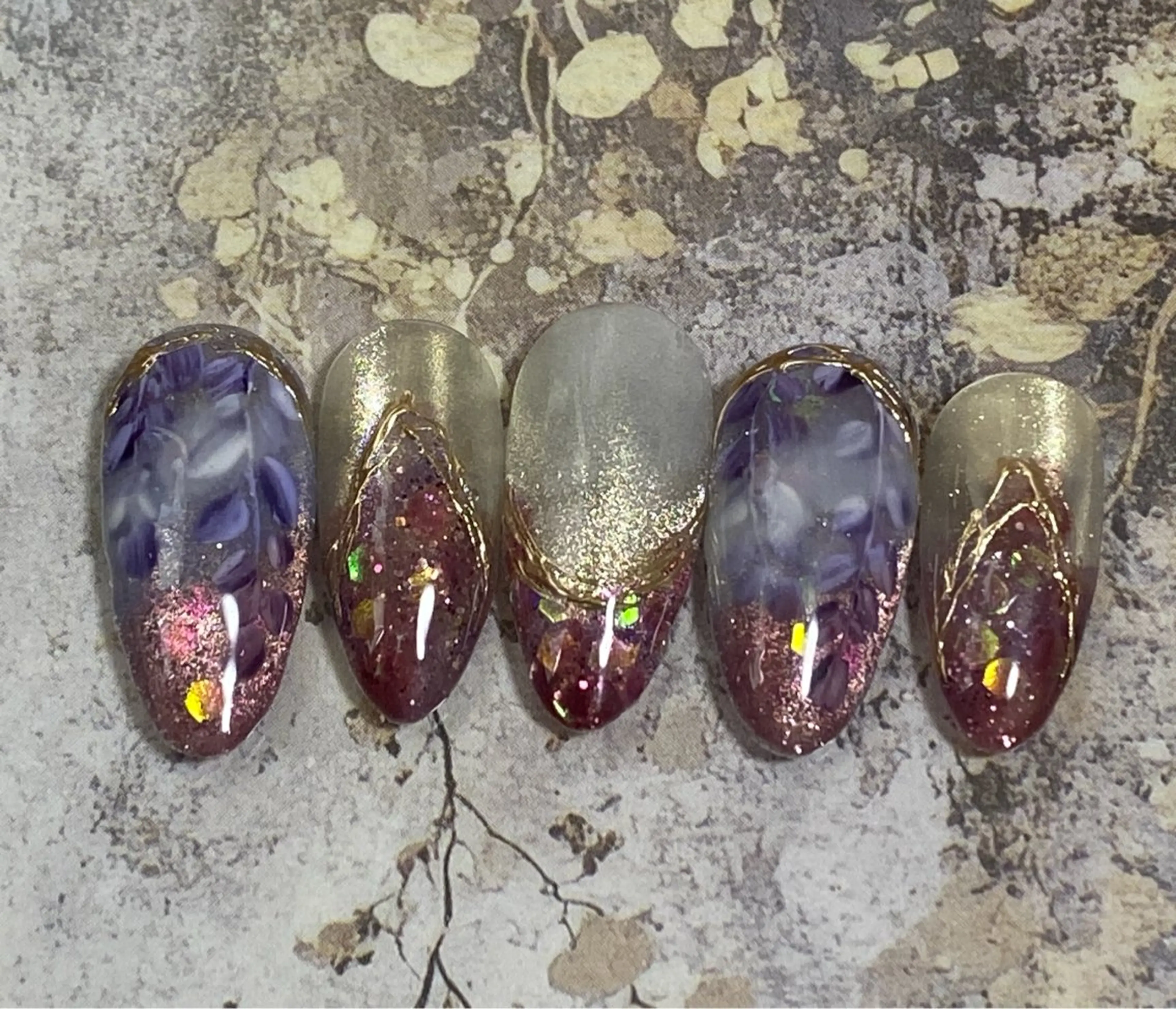 ネイル フラッシュネイル マグネットネイル 自宅ネイルサロン ♦️nuance♦️のネイルデザイン