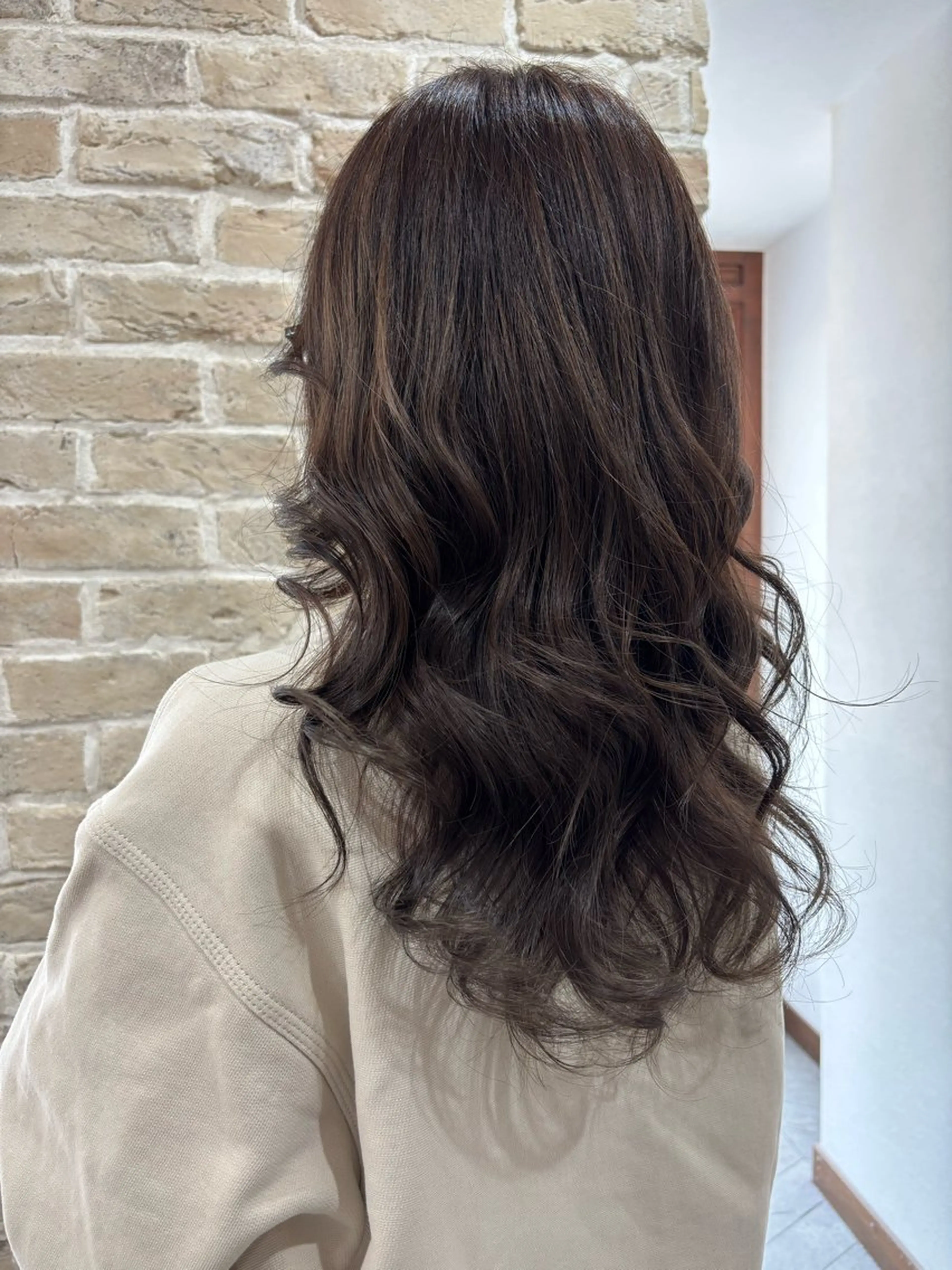 ロング 田島 里奈のヘアスタイル
